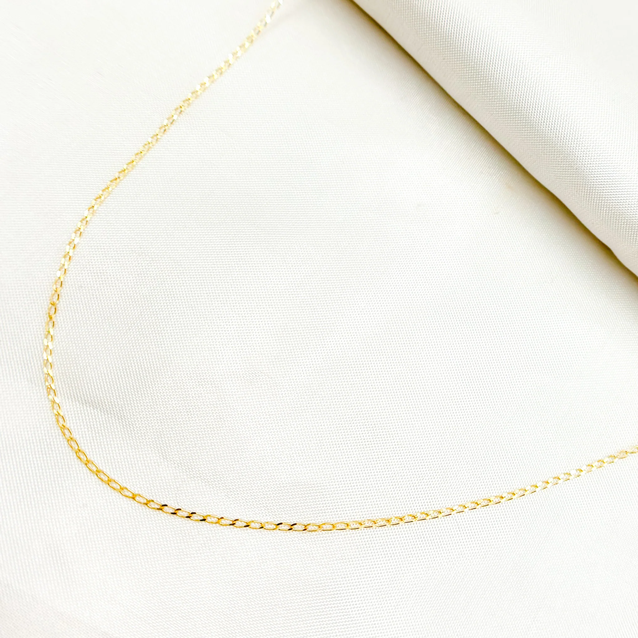 028GRT2. 14K Solid Gold Flat Cable Link Chain - Image 3