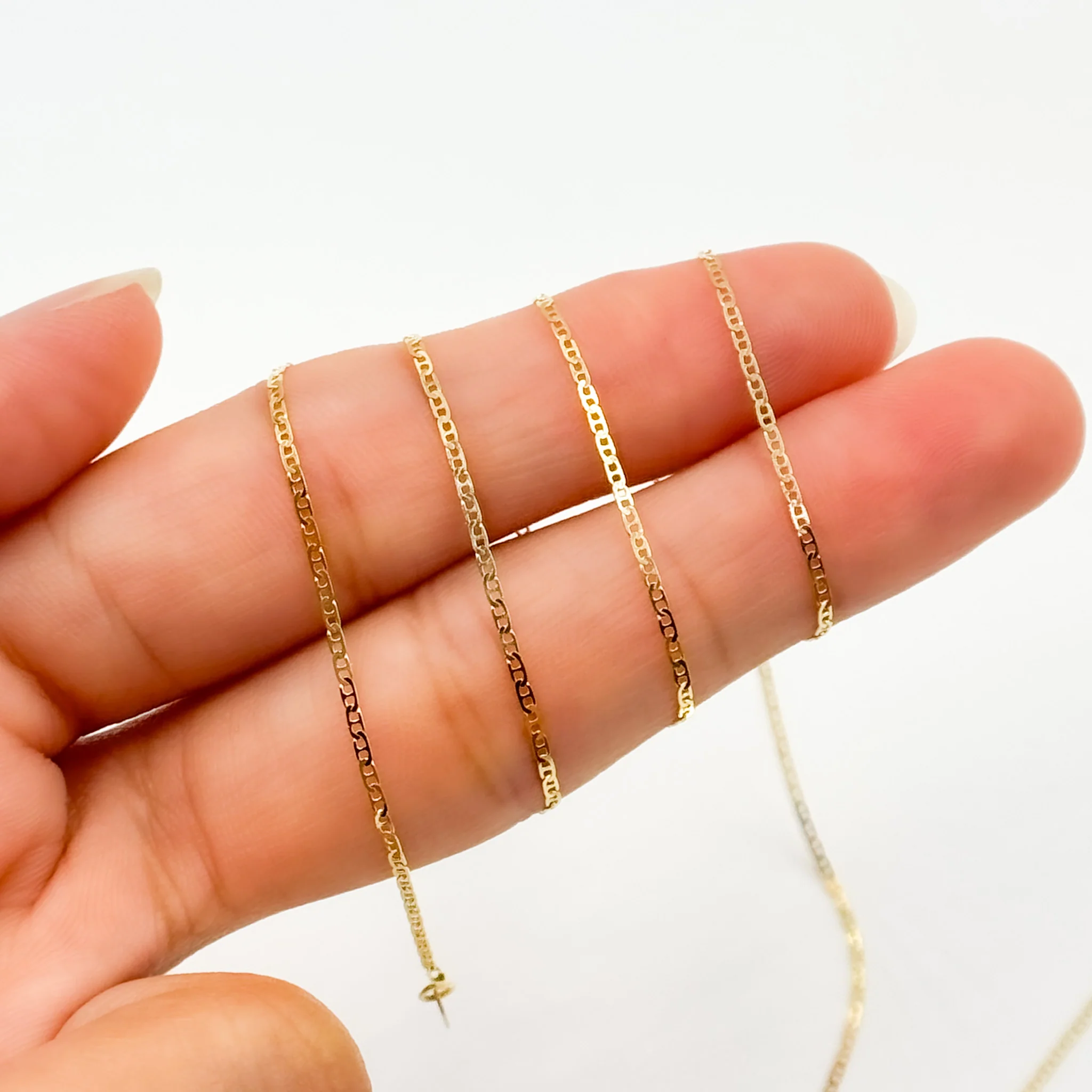 030FLP1BBT2byFt. 14k Solid Gold Flat Marina Link Chain