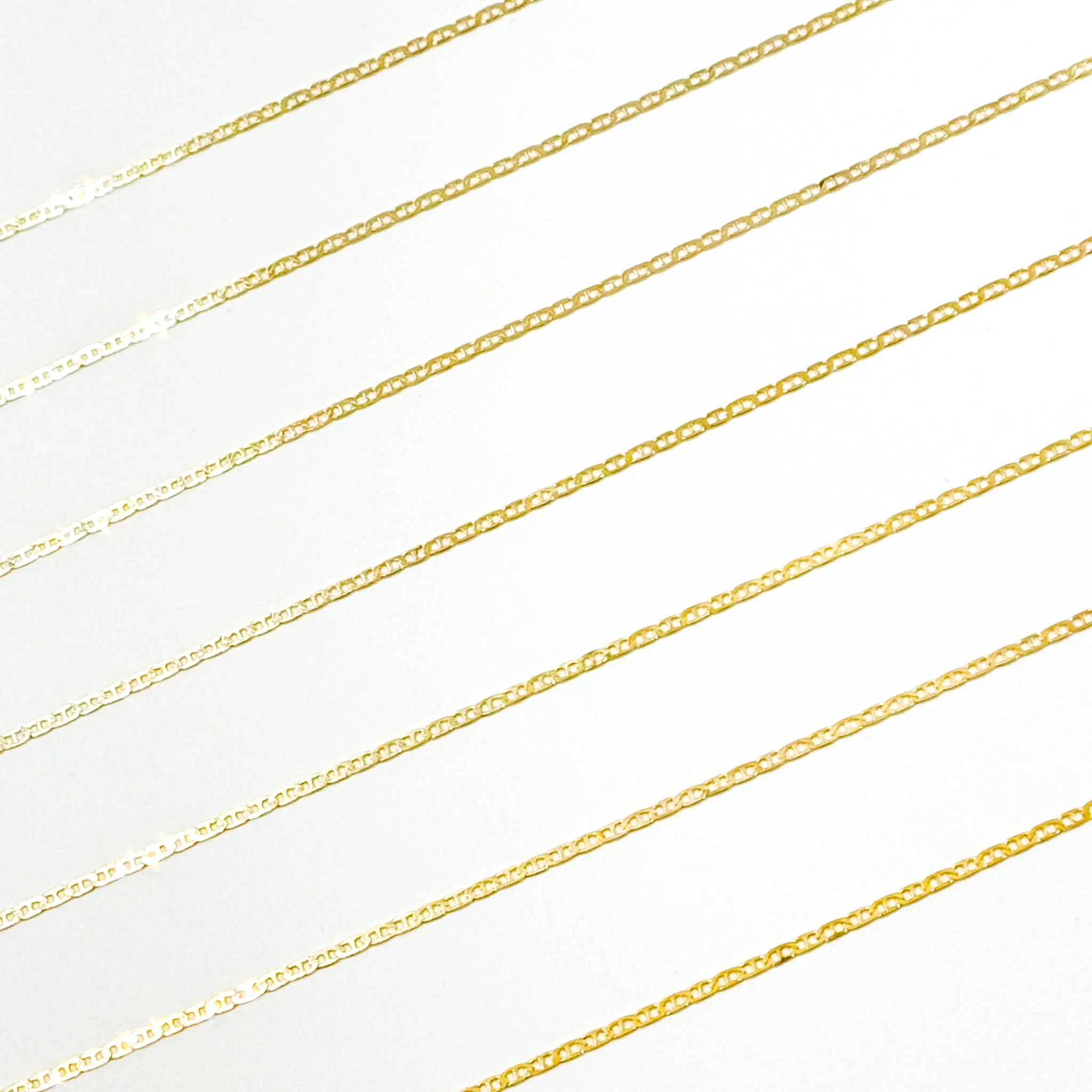 030FLP1BBT2byFt. 14k Solid Gold Flat Marina Link Chain - Image 4