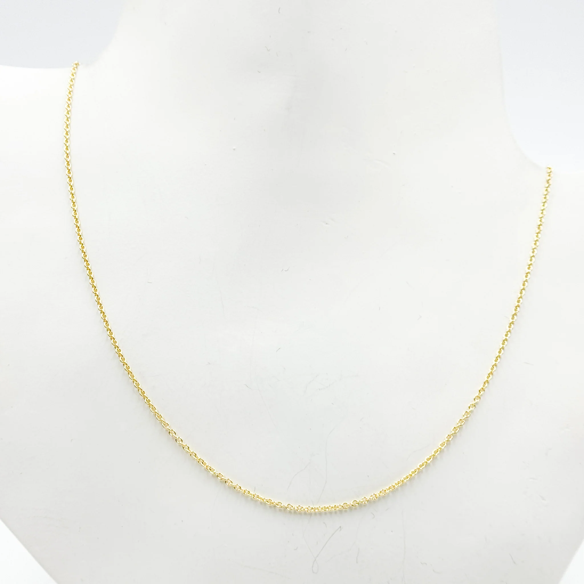 030RFLG18K. 18K Solid Yellow Gold Cable Link Chain - Image 5