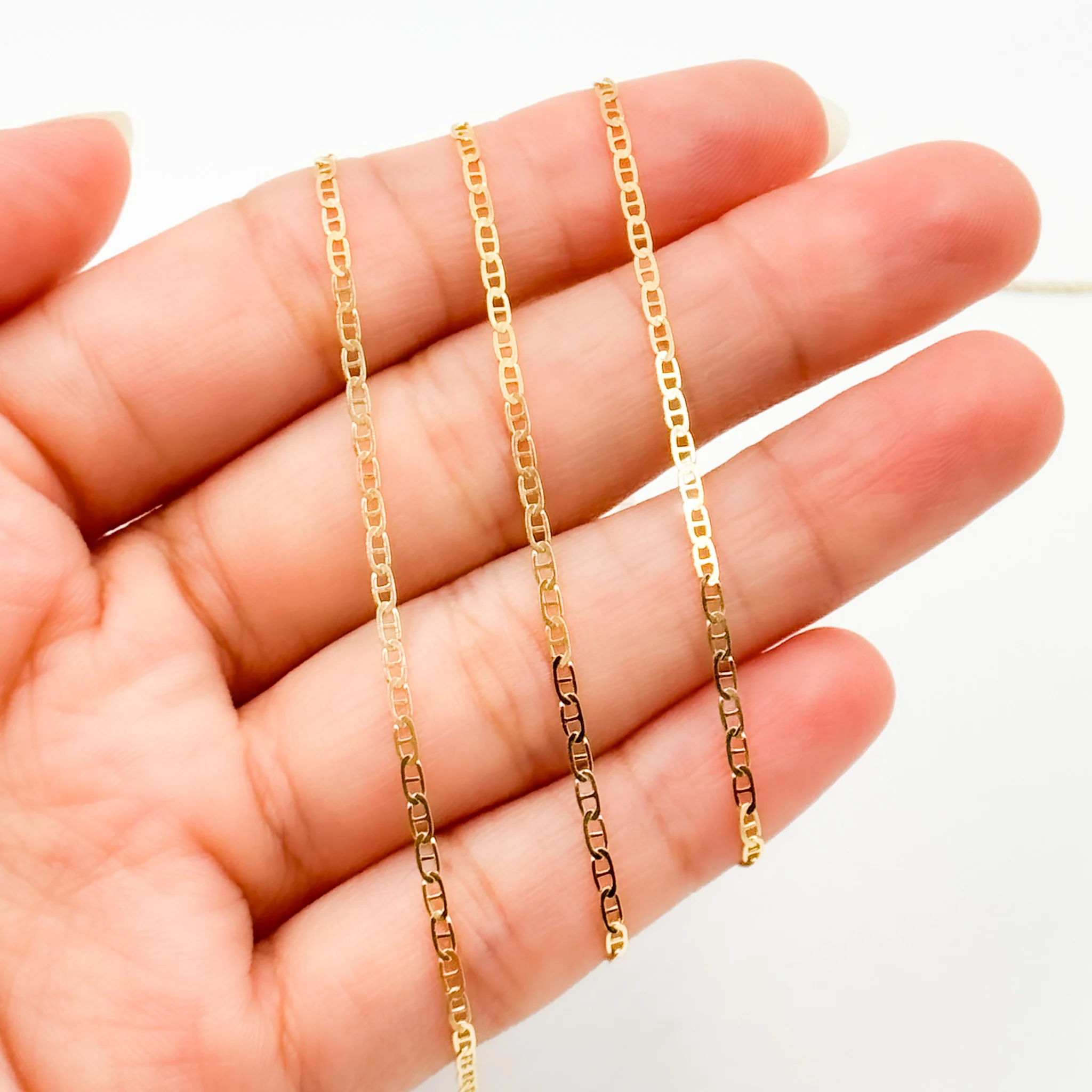 040FLP1BBT2byFt. 14k Solid Gold Flat Marina Link Chain - Image 4