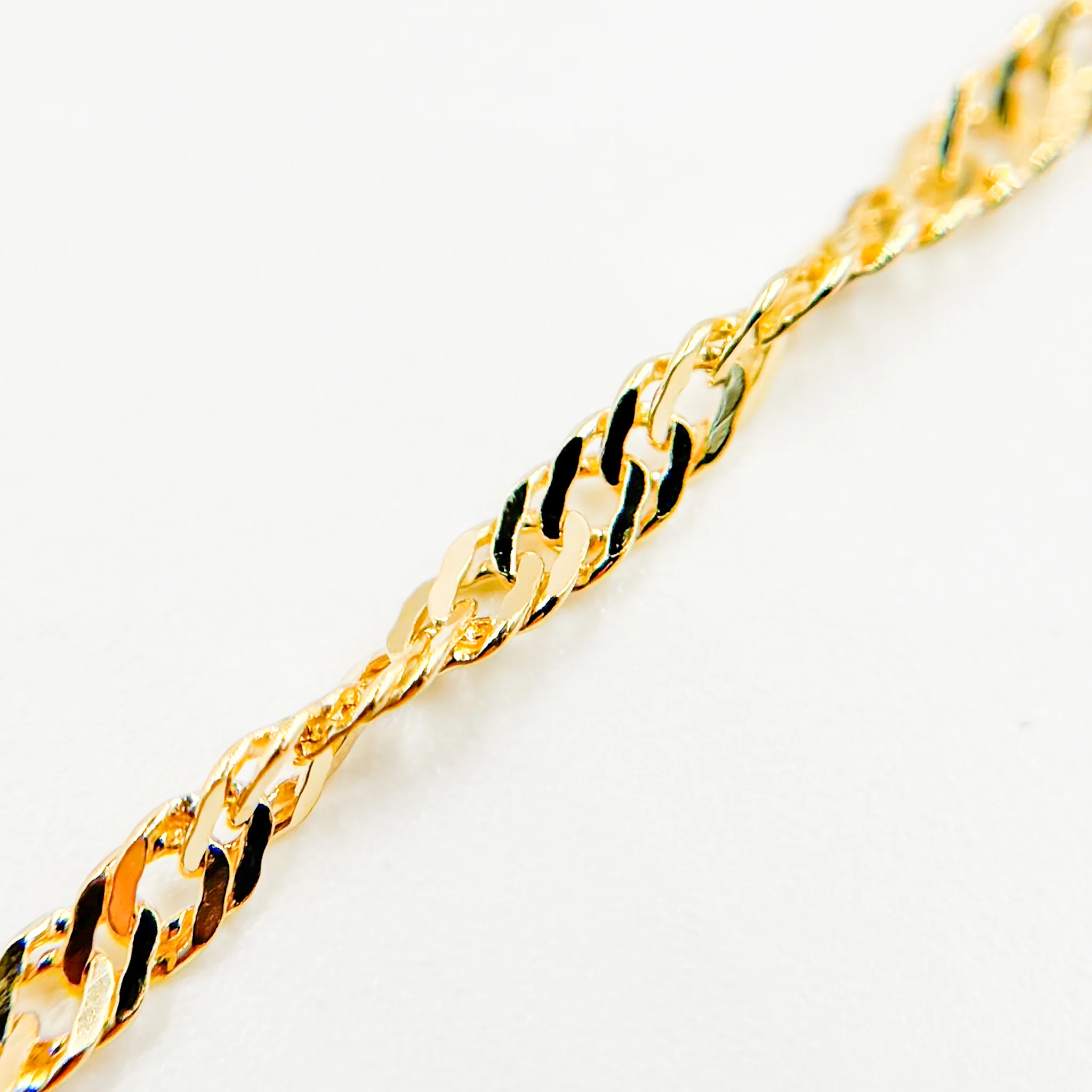 040G2SLMSIT2Bracelet. 14K Solid Yellow Gold Wheat Bracelet - Image 3