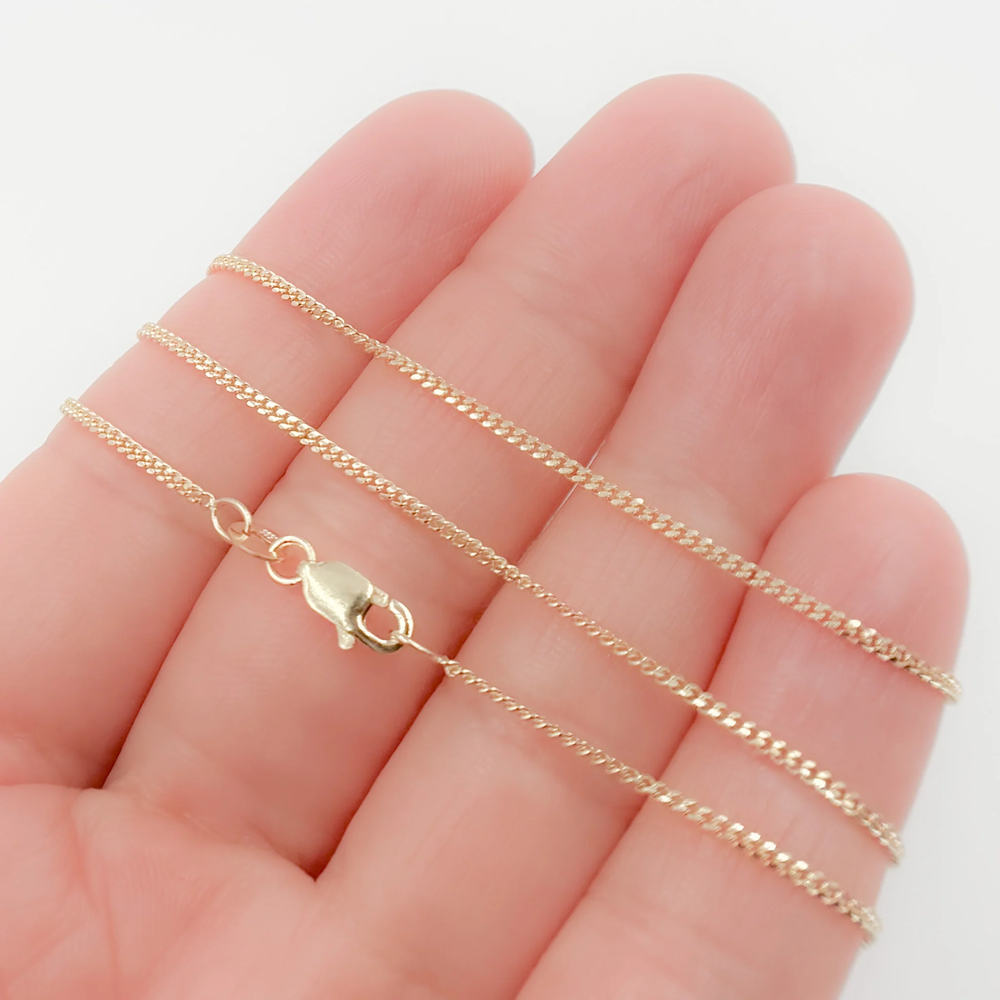 040GA3. 14K Solid Gold Flat Curb Chain