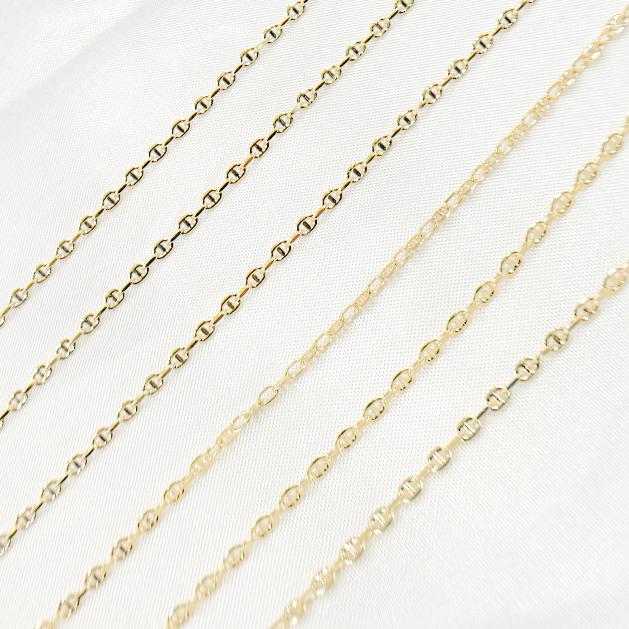 040MM0P211H0byFt. 14K Solid Gold Smooth Marina and Cable Links Chain by Foot - Image 3