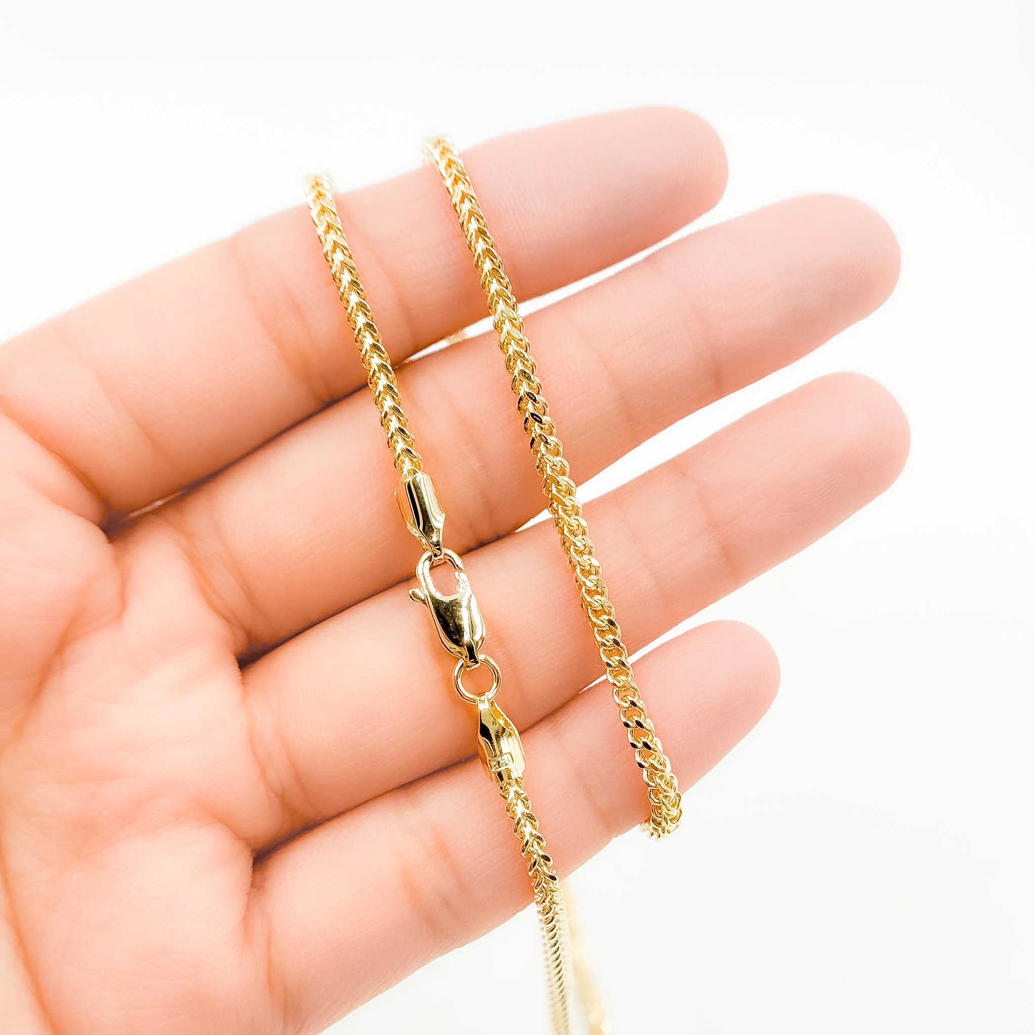 060HVI2004000. 14K Yellow Gold Hollow Franco Chain - Image 9