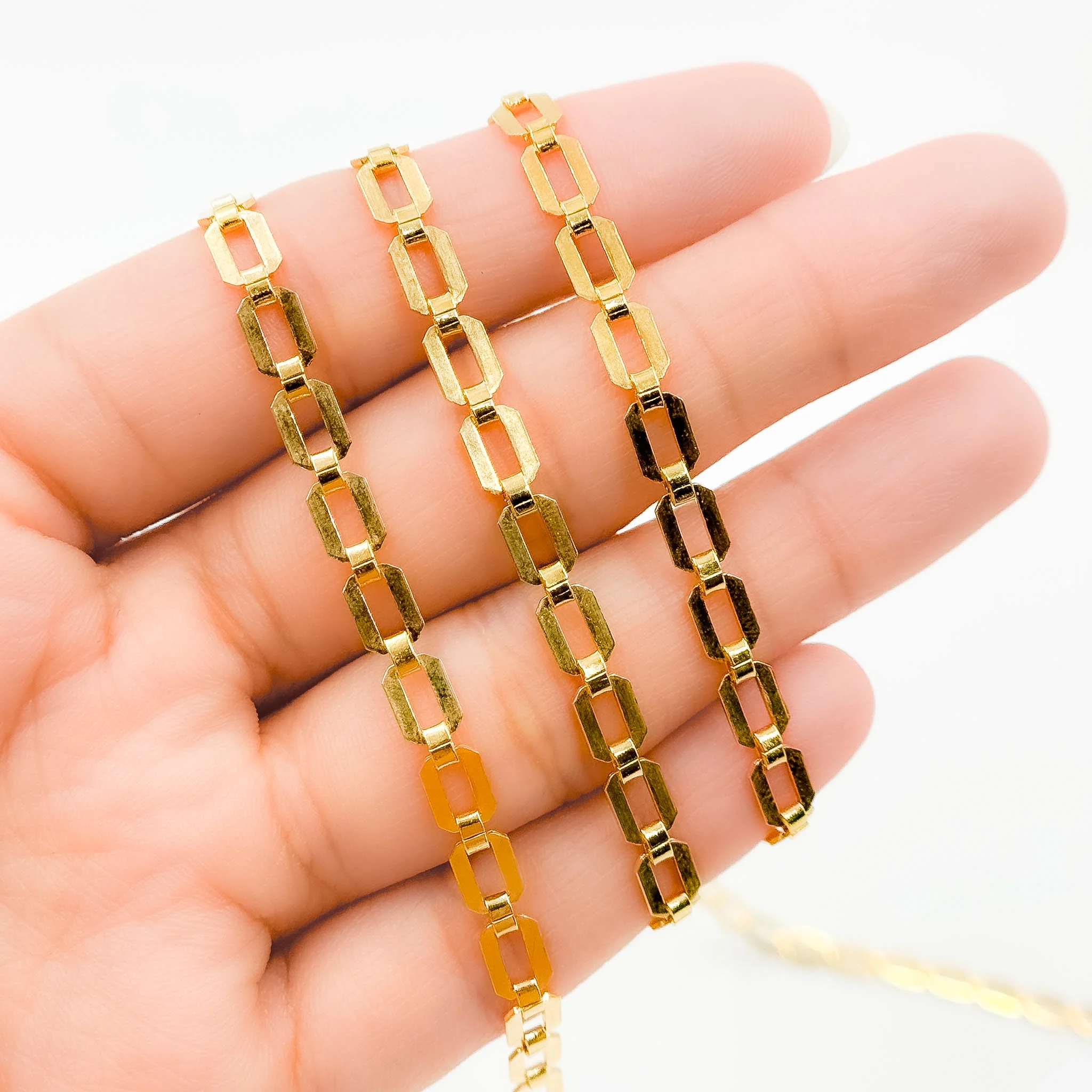 11SM64GF. 14K Gold-Filled Modern Rectangular Fancy Link Chain - Image 12