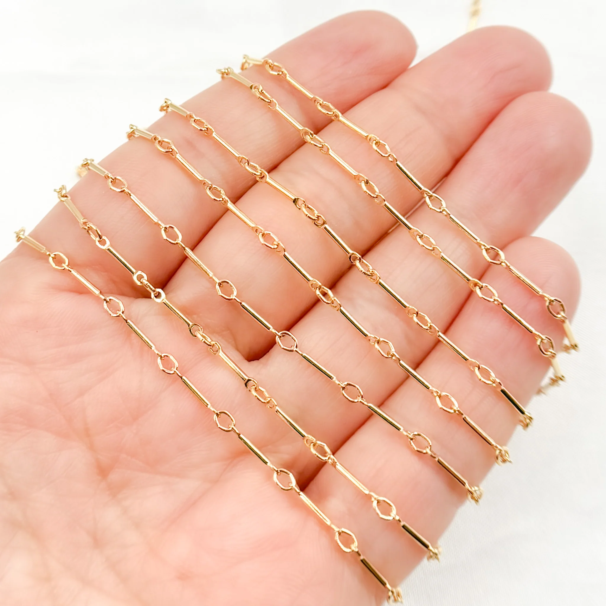 567GF. 14K Gold Filled Bar Chain - Image 3