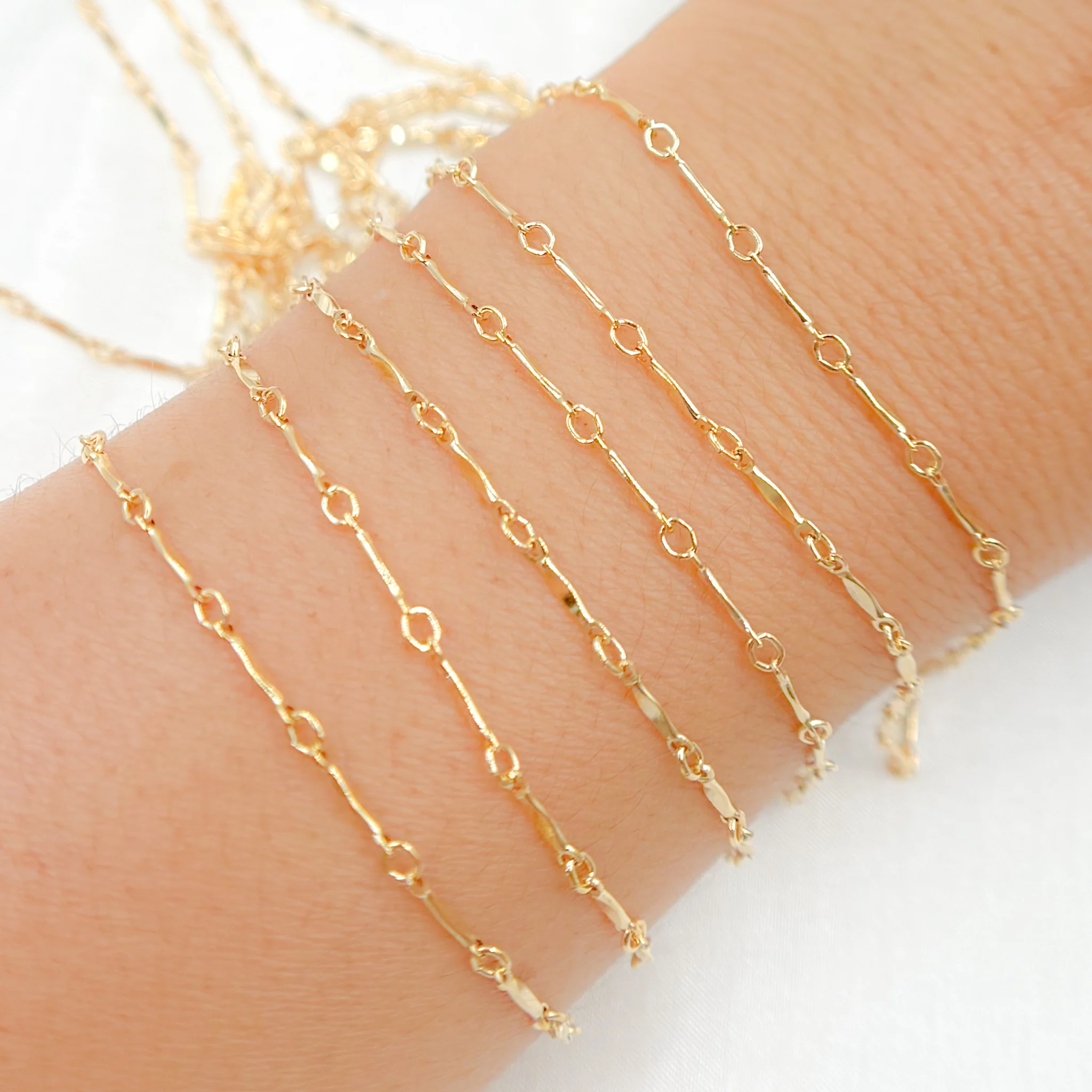 568GF. 14K Gold Filled Dapped Bar Chain