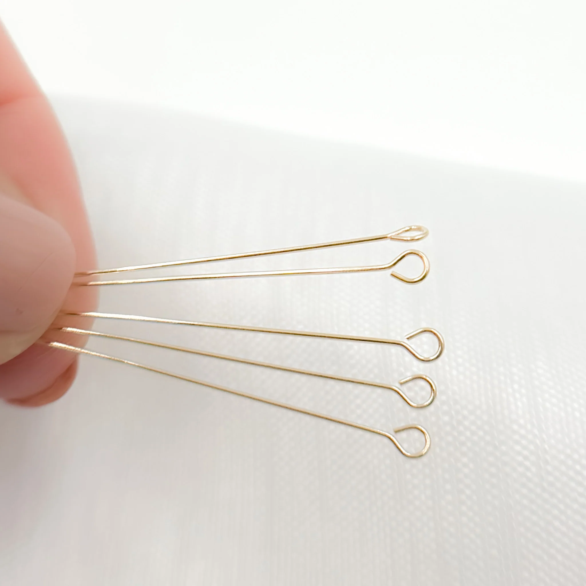 320C1.5. 24 Gauge Gold-filled Eye Pin 1.5 Inch Headpin - Image 4