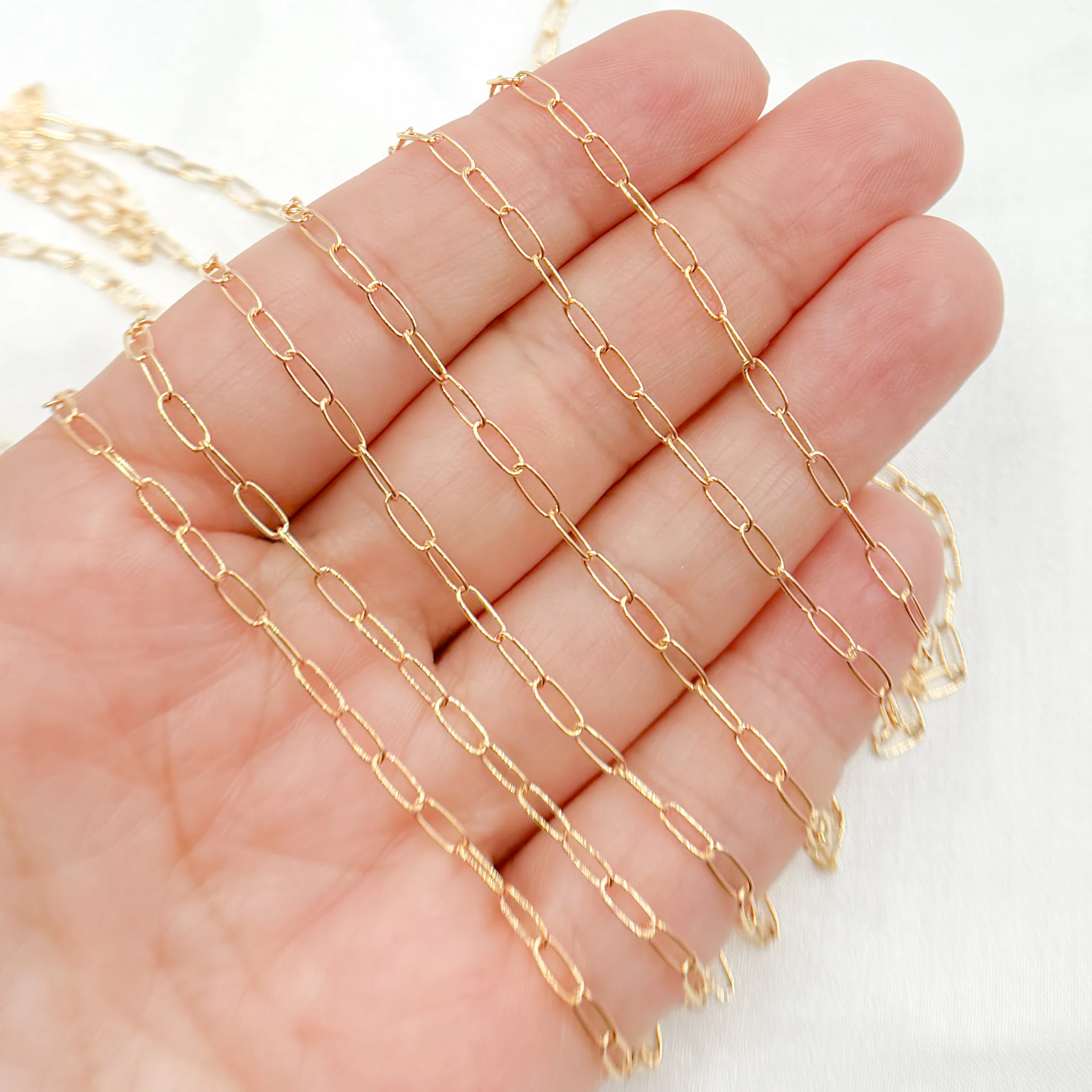 1806GF. 14K Gold-Filled Smooth Paperclip Chain - Image 4
