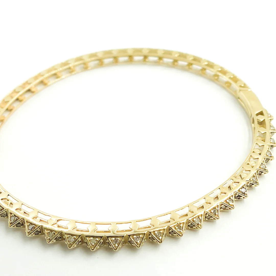 KG100. 14K Solid Gold Bangle with Diamonds