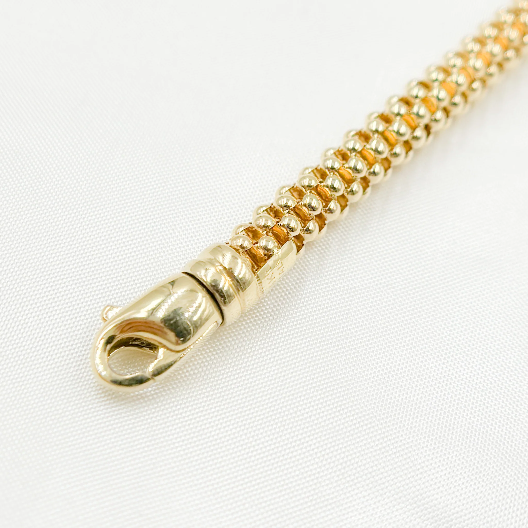 268/631/G. 14K Solid Gold Bracelet - Image 5