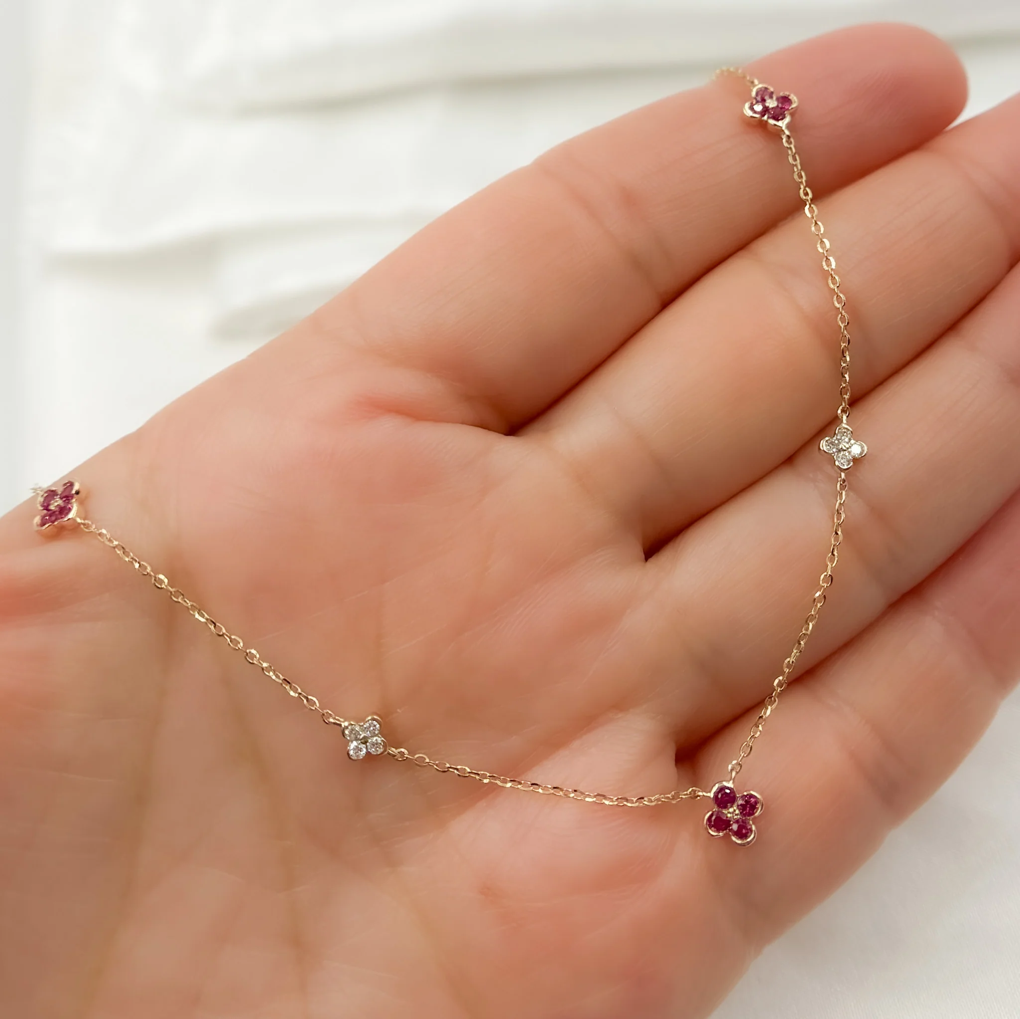 NT403413RU. 14K Solid Gold Diamond and Gemstone Flower Necklace