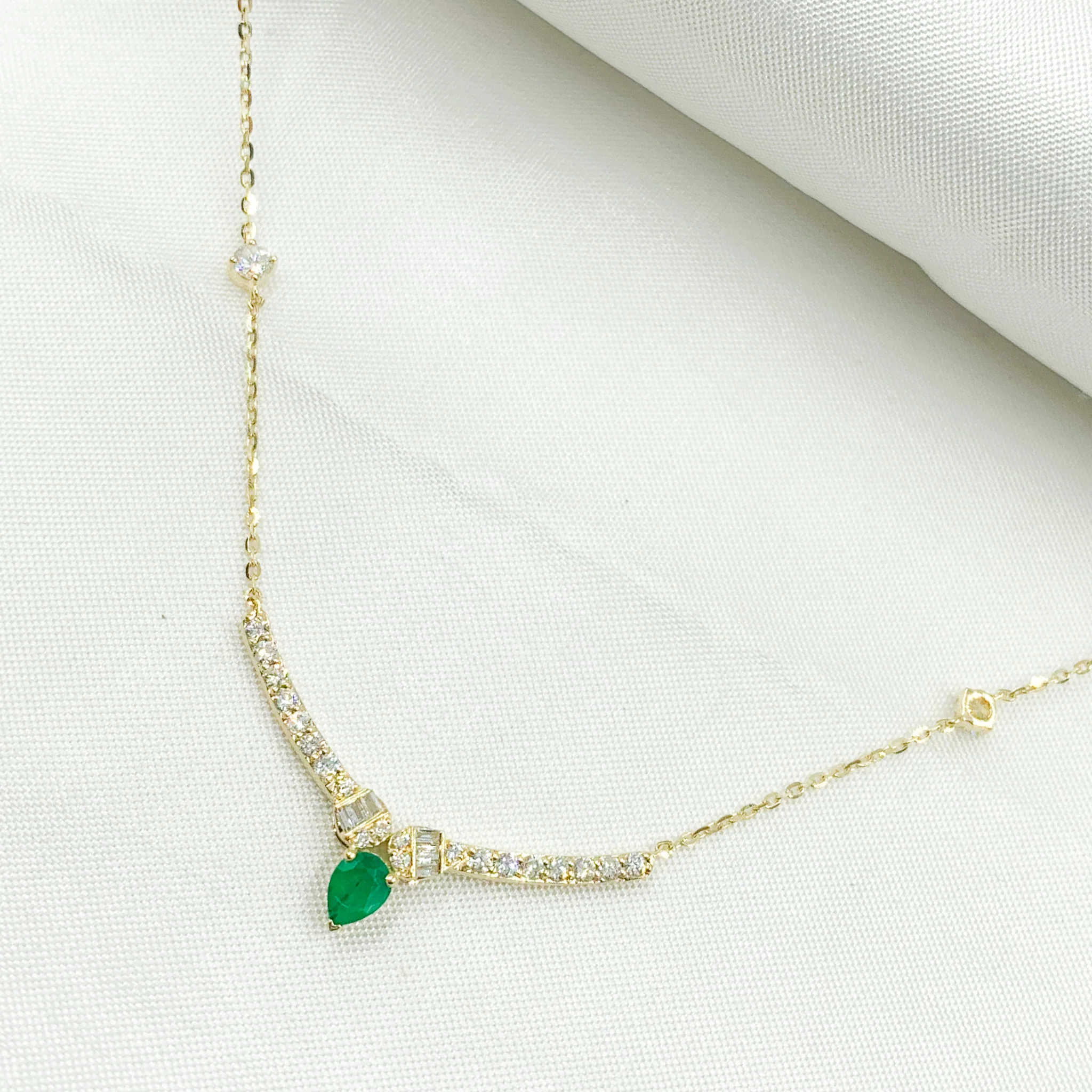 NT404446. 14K Solid Gold Diamond and Gemstone Necklace - Image 6