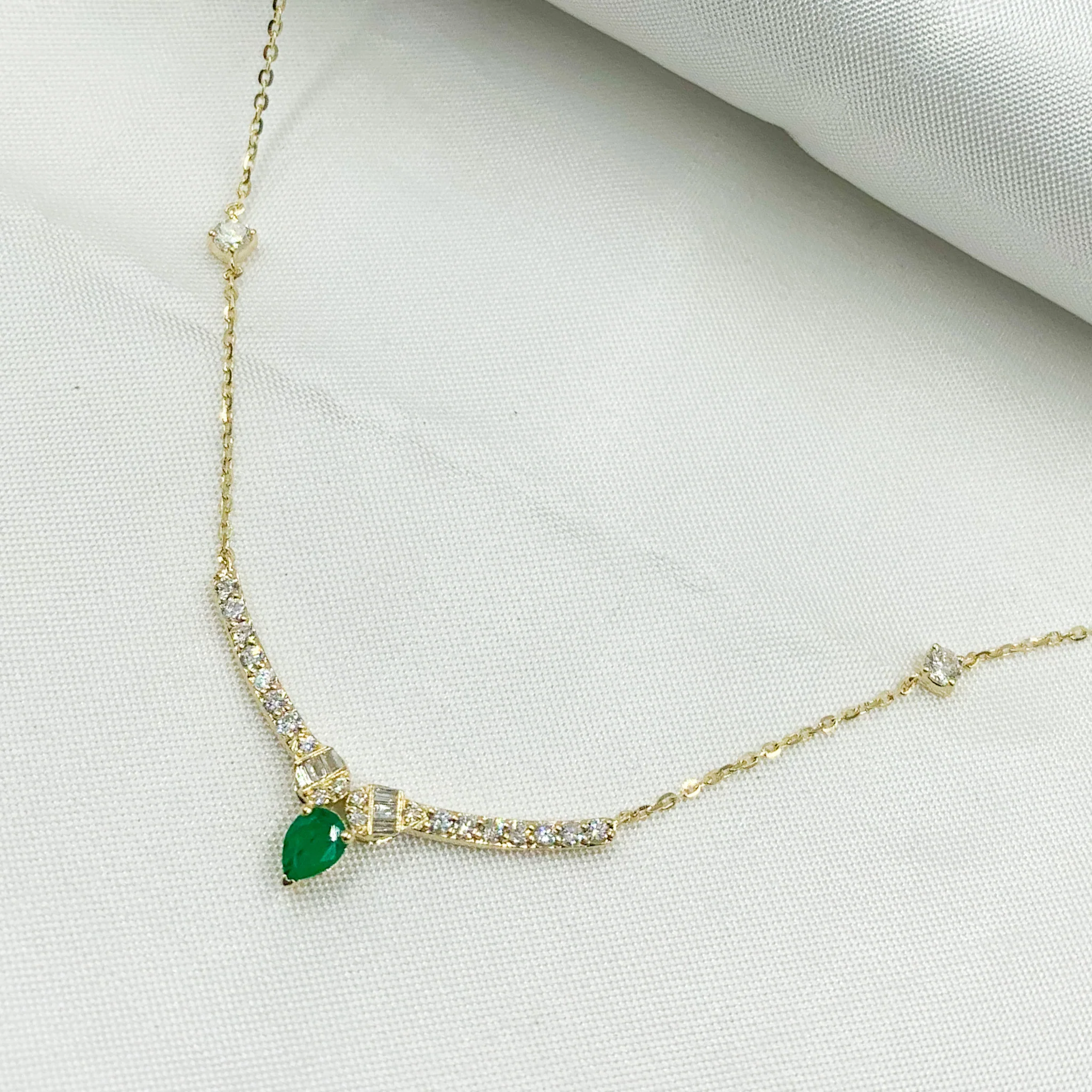 NT404446. 14K Solid Gold Diamond and Gemstone Necklace - Image 7