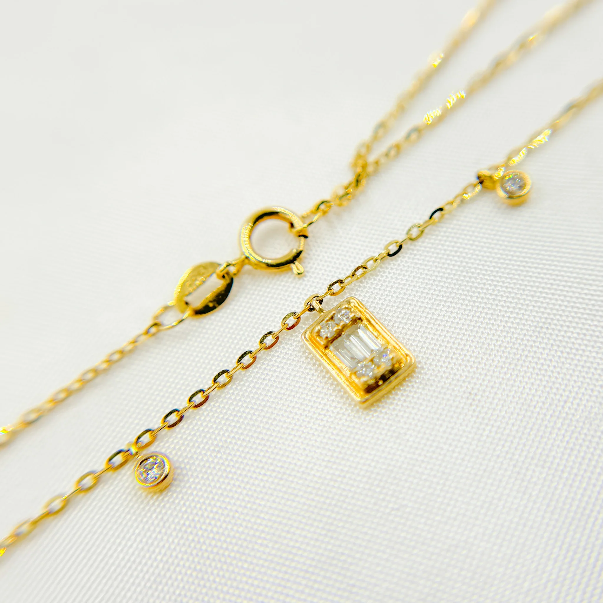 NT401844. 14k Solid Gold Diamond Baguette Dangle Necklace - Image 4