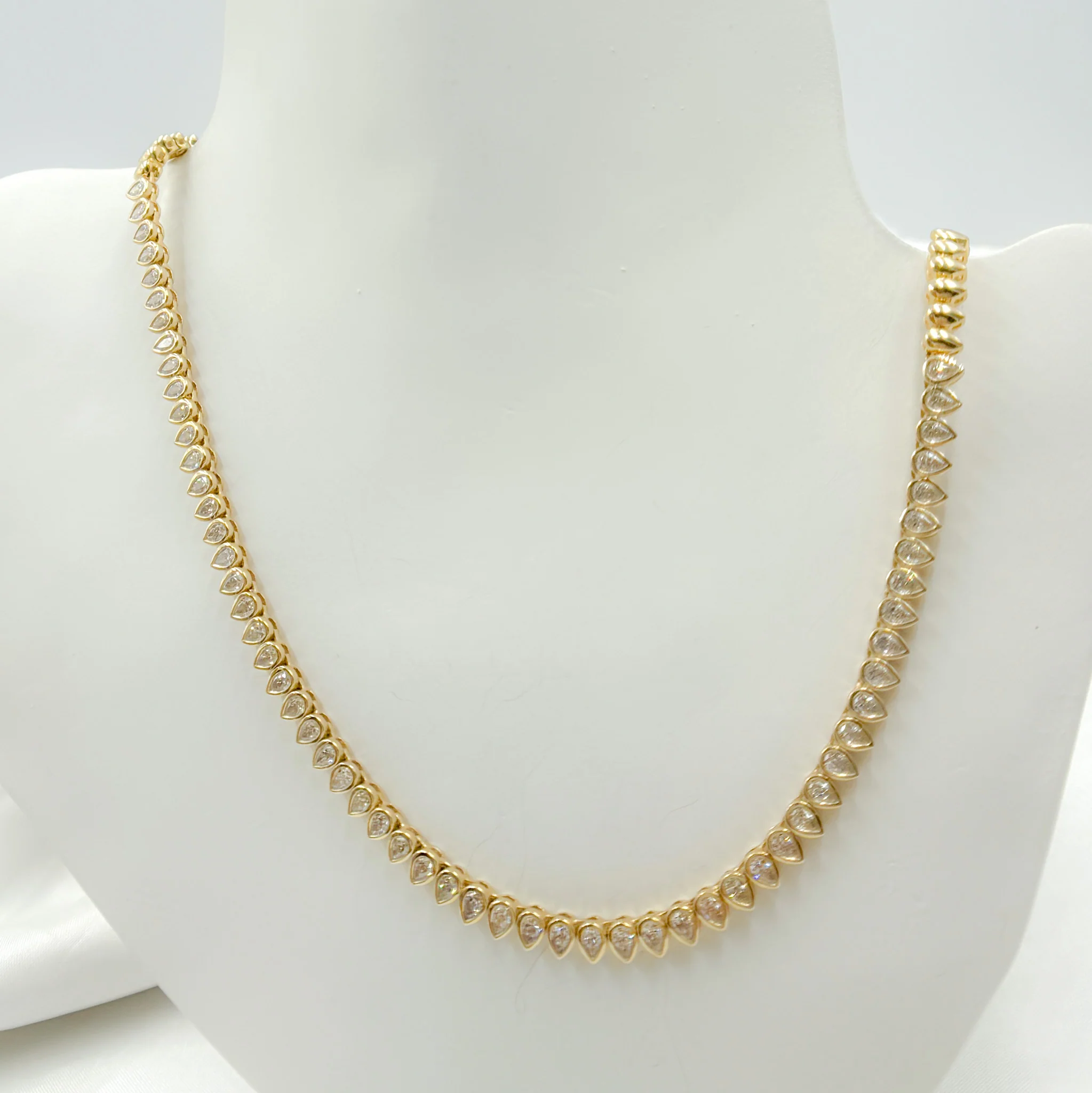 14K Solid Gold Diamond Drop Necklace. NFS71108 - Image 5