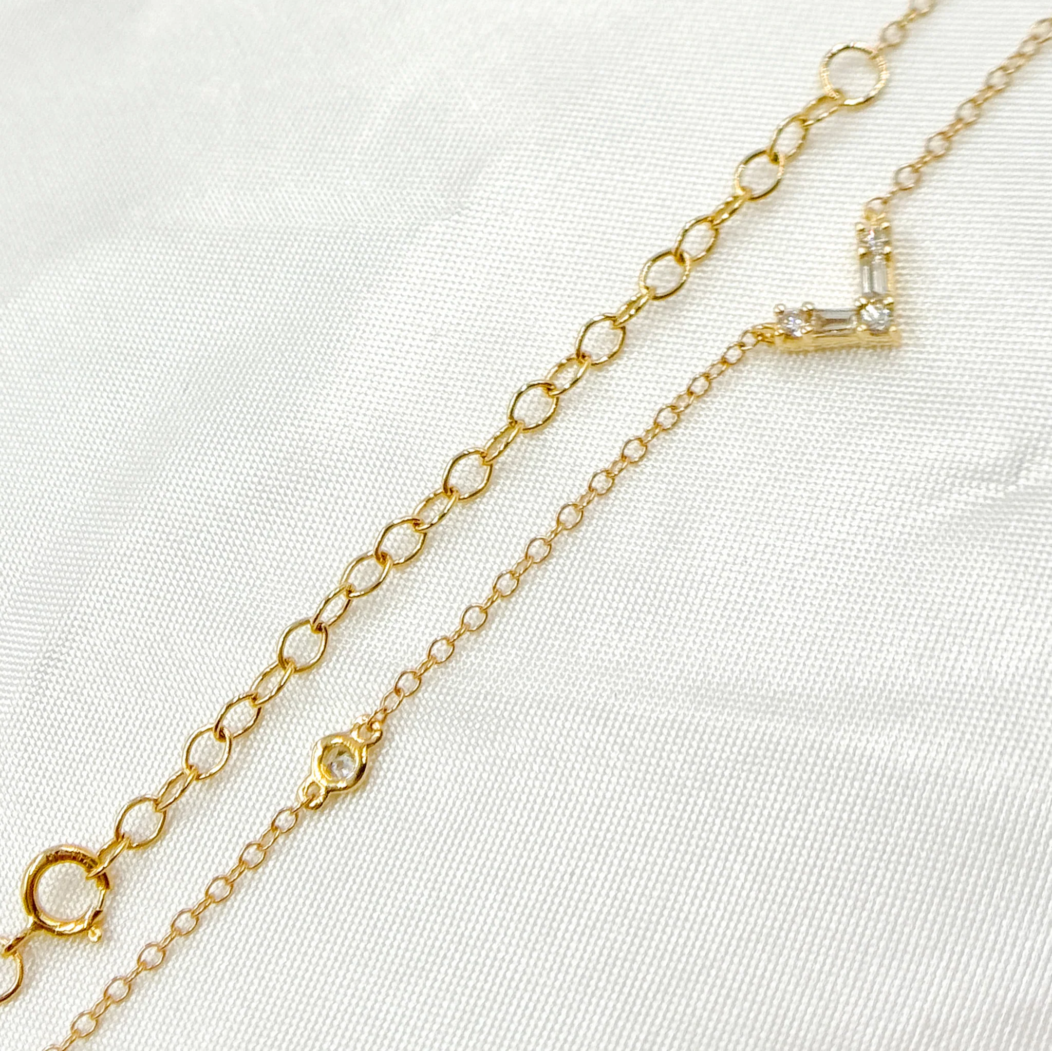 NFB70858. 14K Solid Gold Diamond Necklace