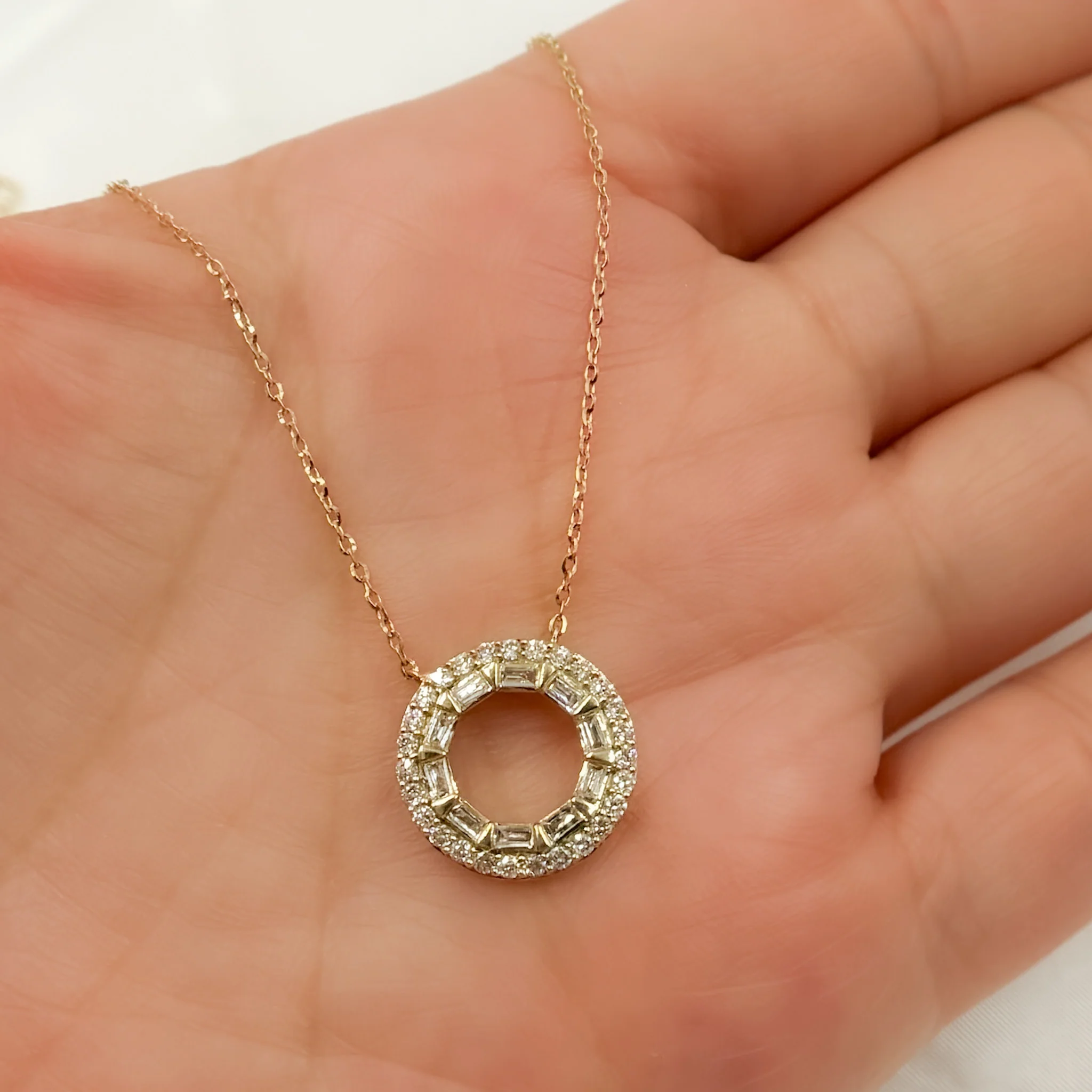 NT402341. 14K Solid Gold Diamond Necklace - Image 3