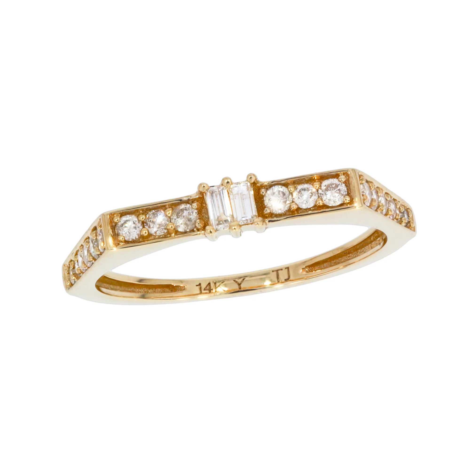 CRN00710. 14K Solid Gold Diamond Ring