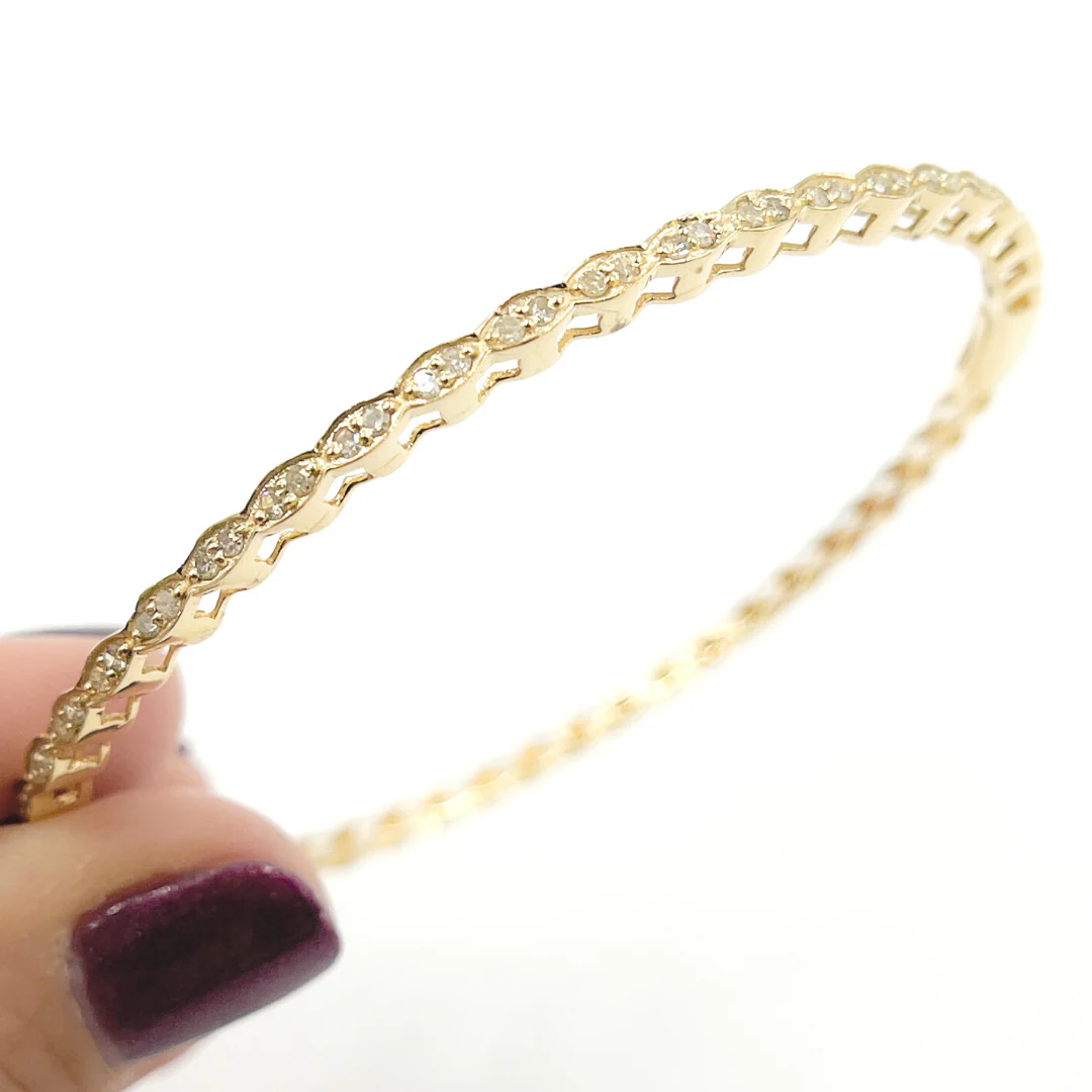 KG102. 14K Solid Gold Diamonds Bangle - Image 5