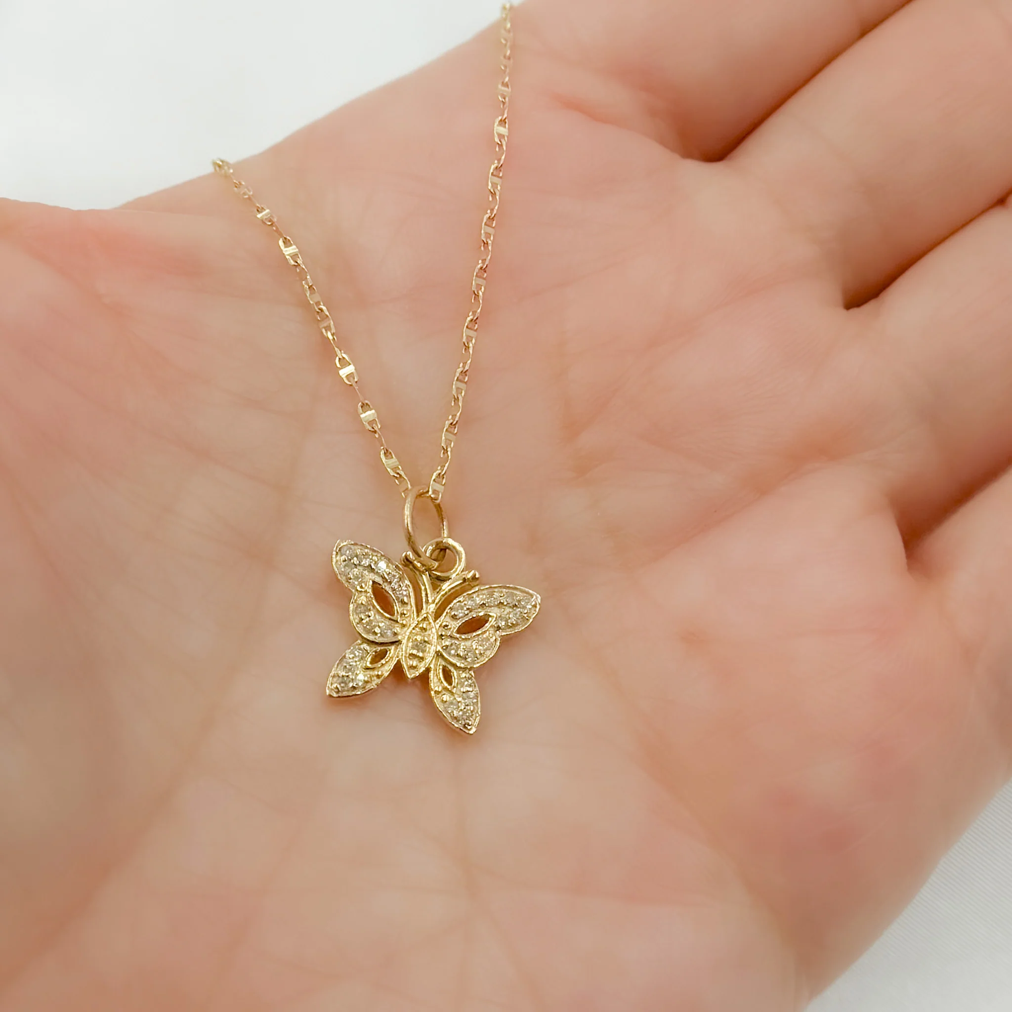 14k Solid Gold Diamonds Butterfly Charm. GDP391
