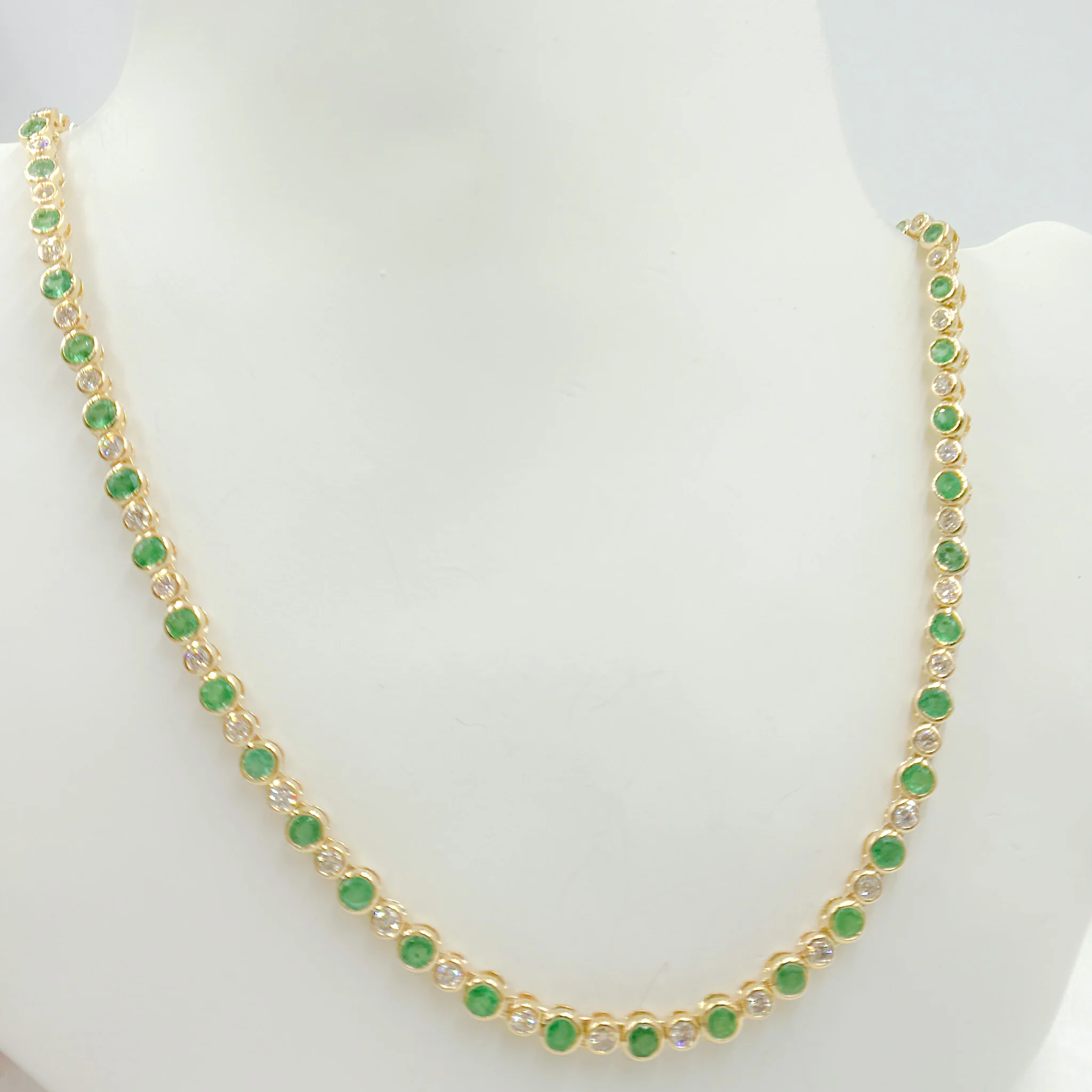 NFM70972EM. 14K Solid Gold Emerald and Diamond Necklace - Image 5