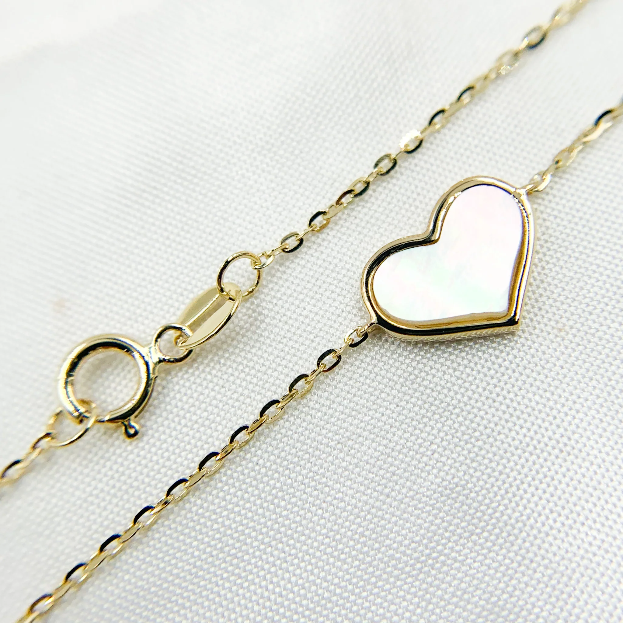 BR404076. 14K Solid Gold Mother of Pearl Heart Bracelet - Image 2