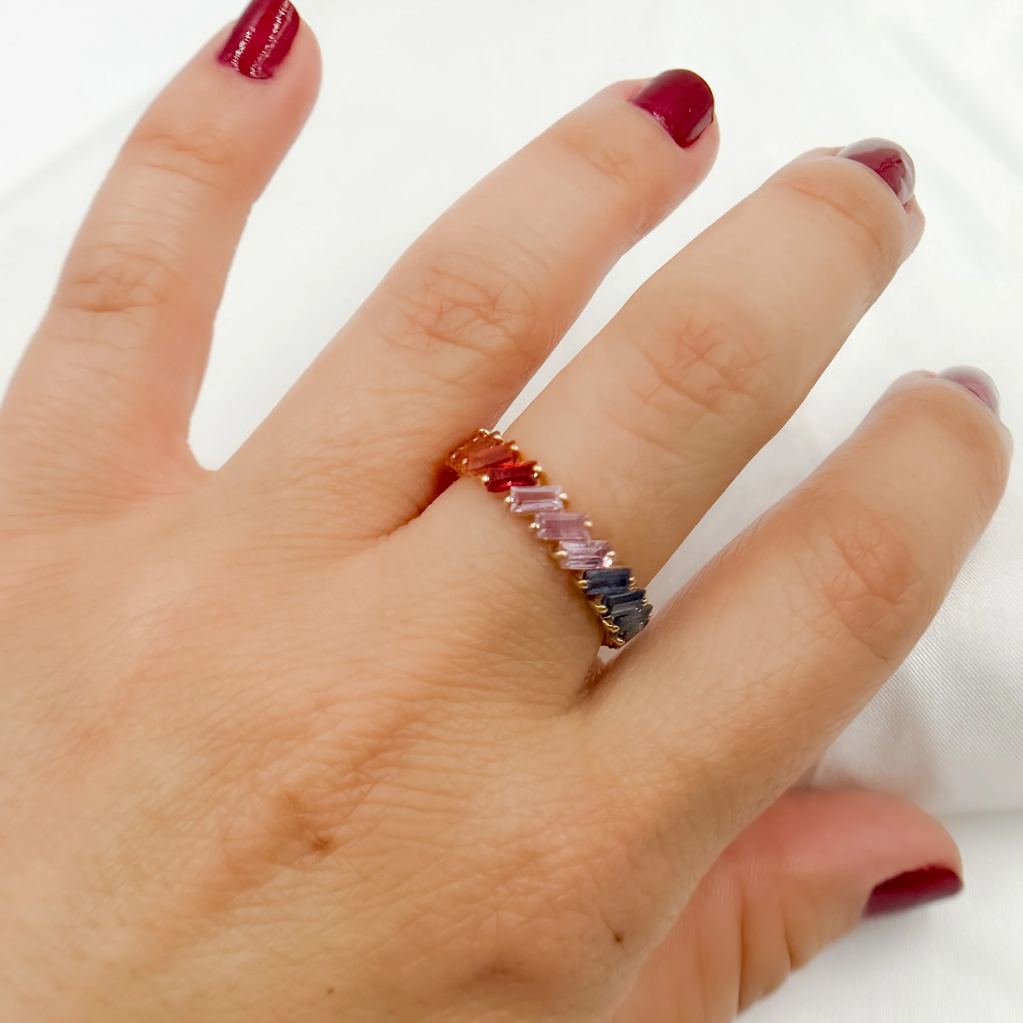 14k Solid Gold Multi Sapphire Ring. GDR224