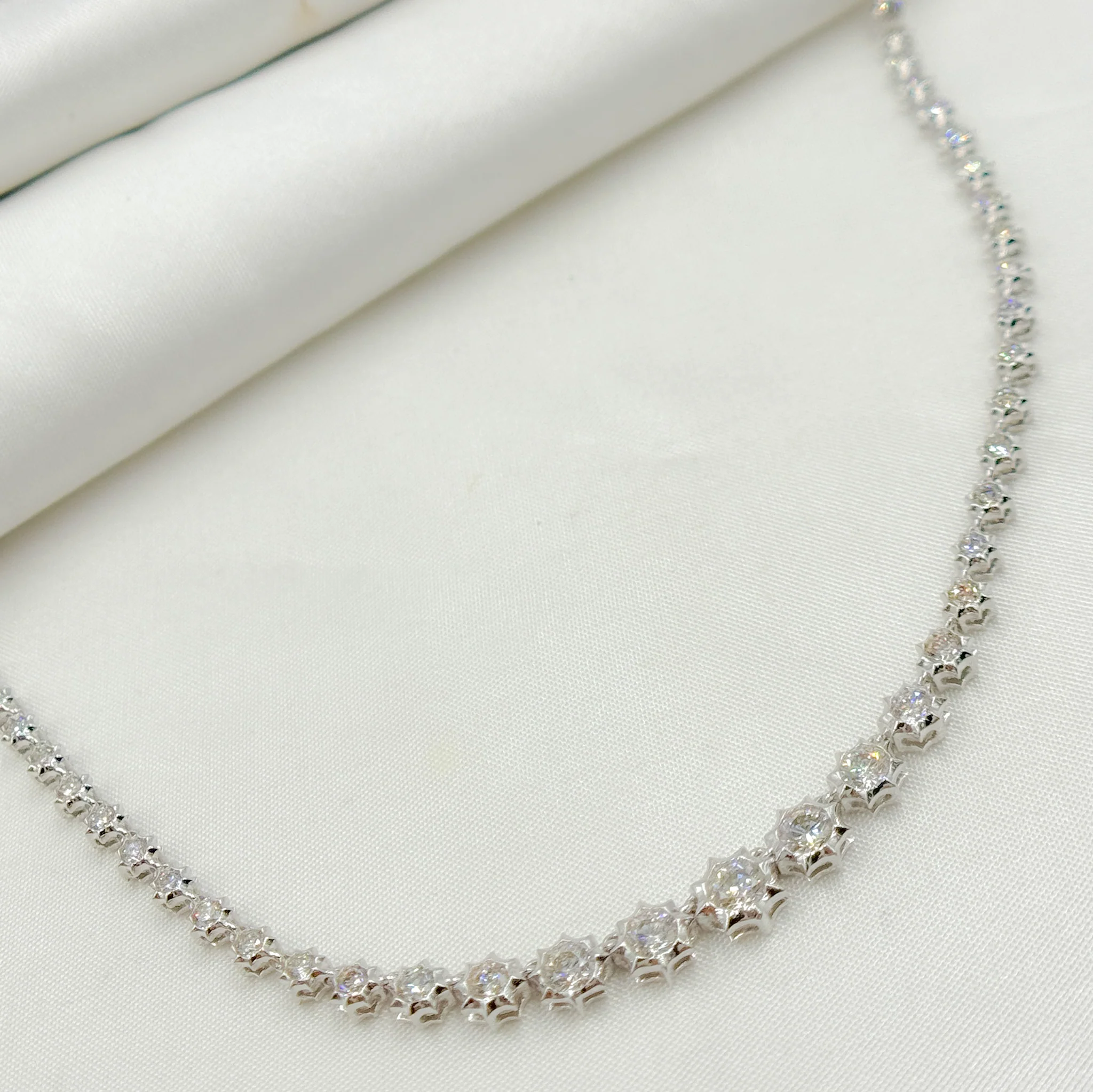 NFS70576. 14K Solid White Gold Diamond Necklace