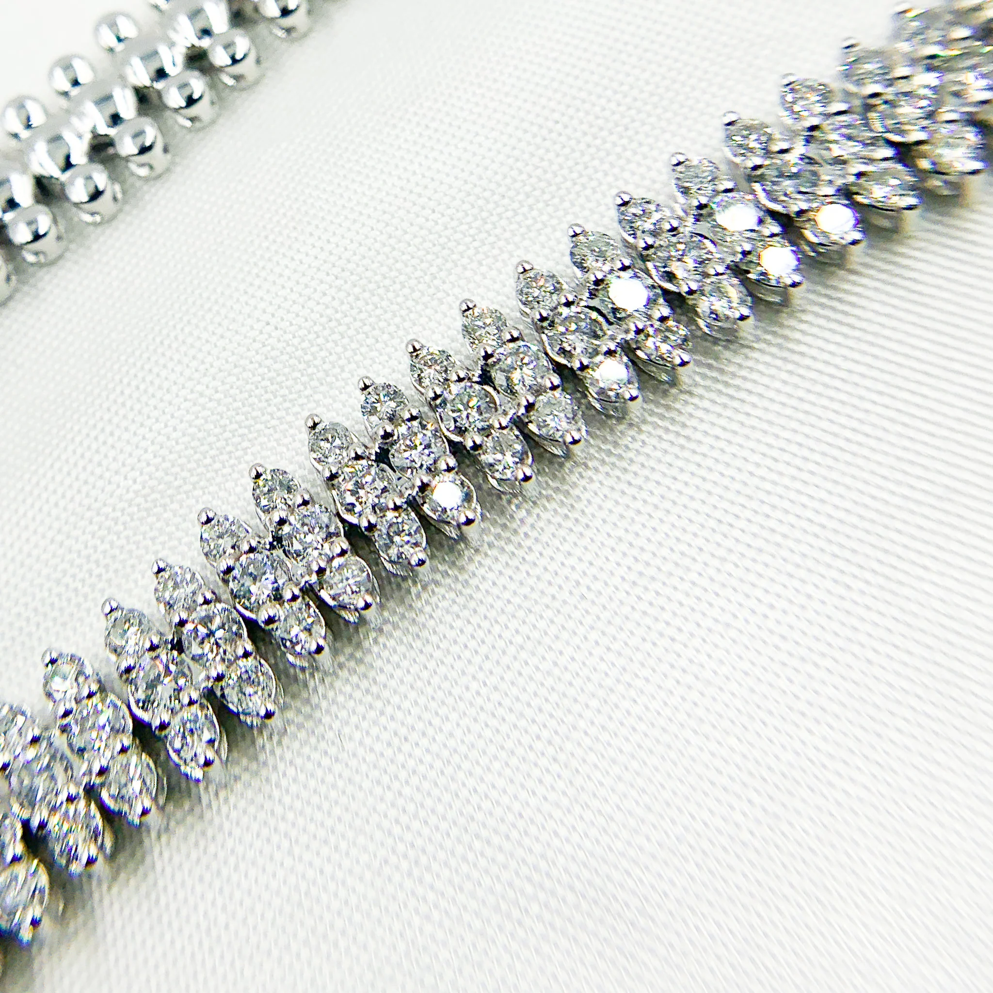 NFT70751. 14K Solid White Gold Diamond Necklace - Image 4