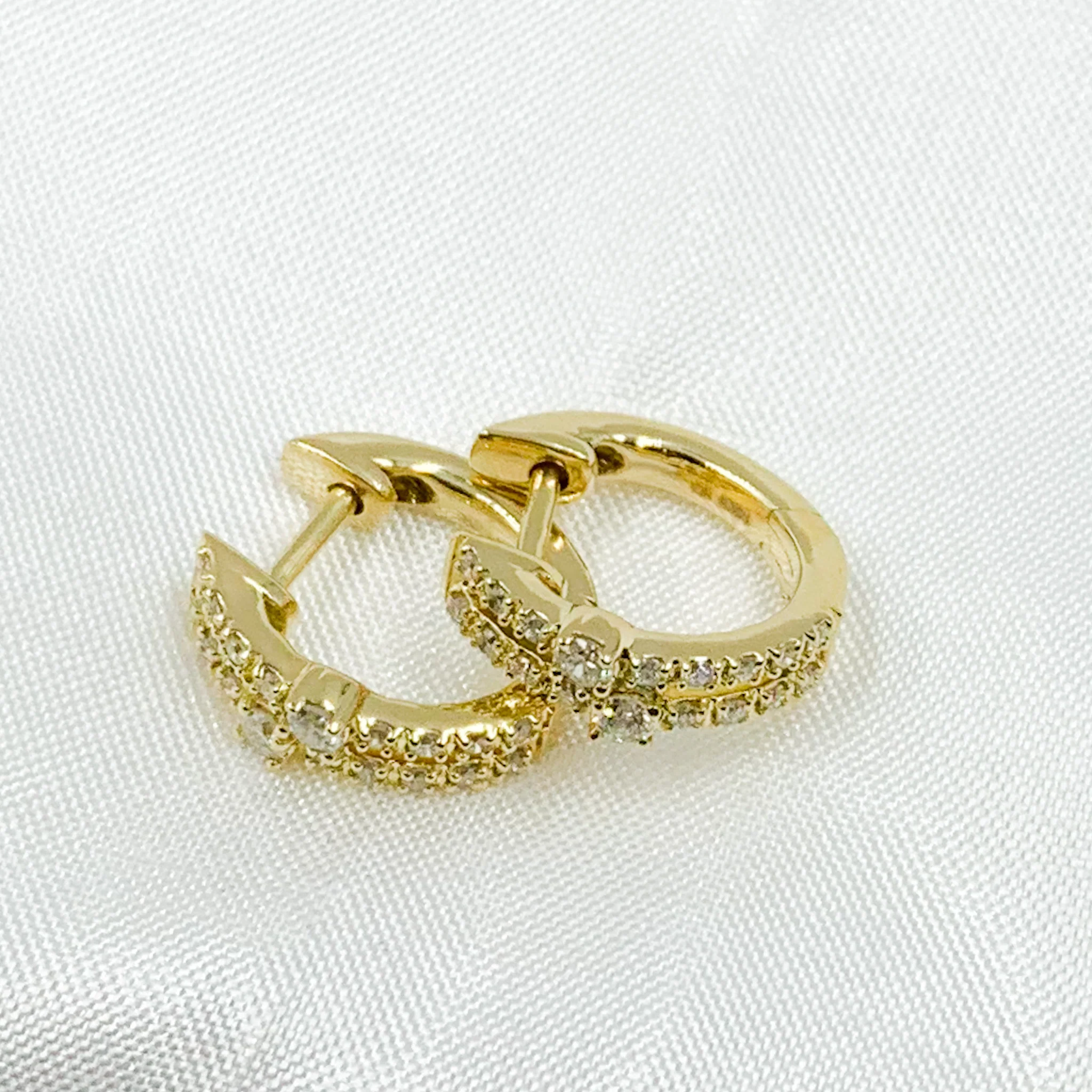 HP400804. 14K Solid Yellow Gold Diamond Hoop Earring - Image 2