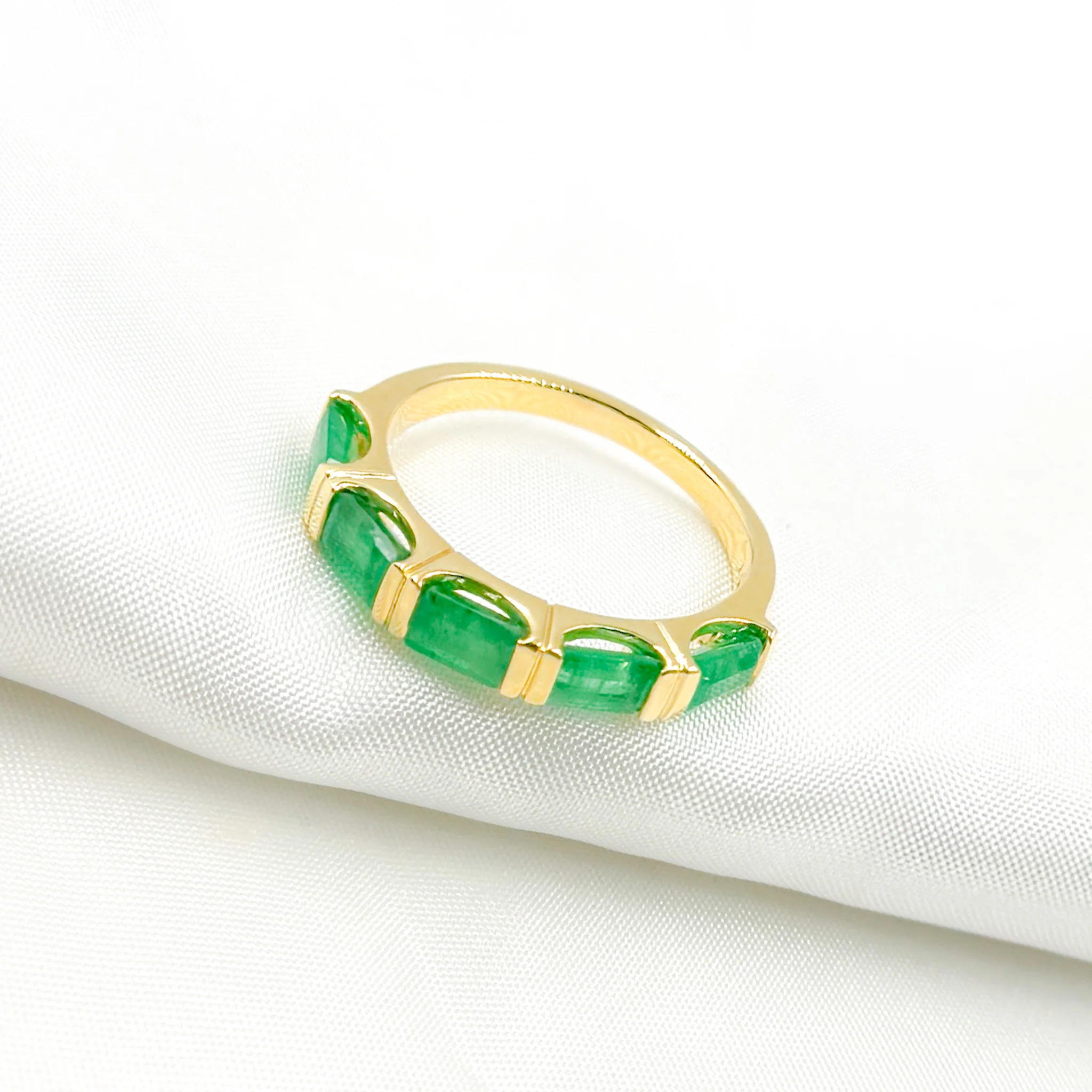CR96313EM5X3. 14K Solid Yellow Gold Emerald Baguette Ring - Image 6