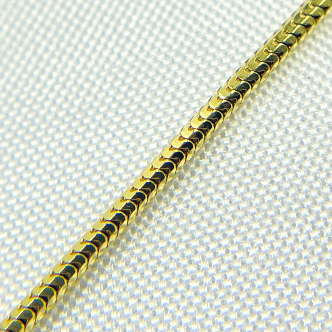 100CCTD. 14k Solid Yellow Gold Snake Necklace - Image 3