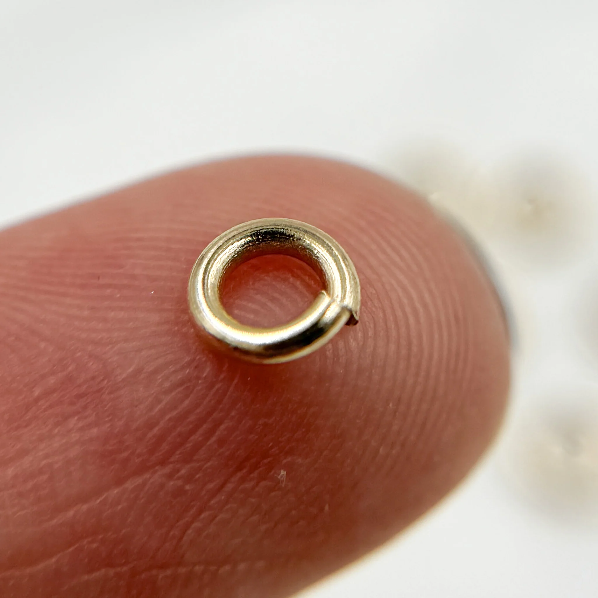 14K5mm. 14K Solid Gold Open 5mm Jump Ring - Image 2