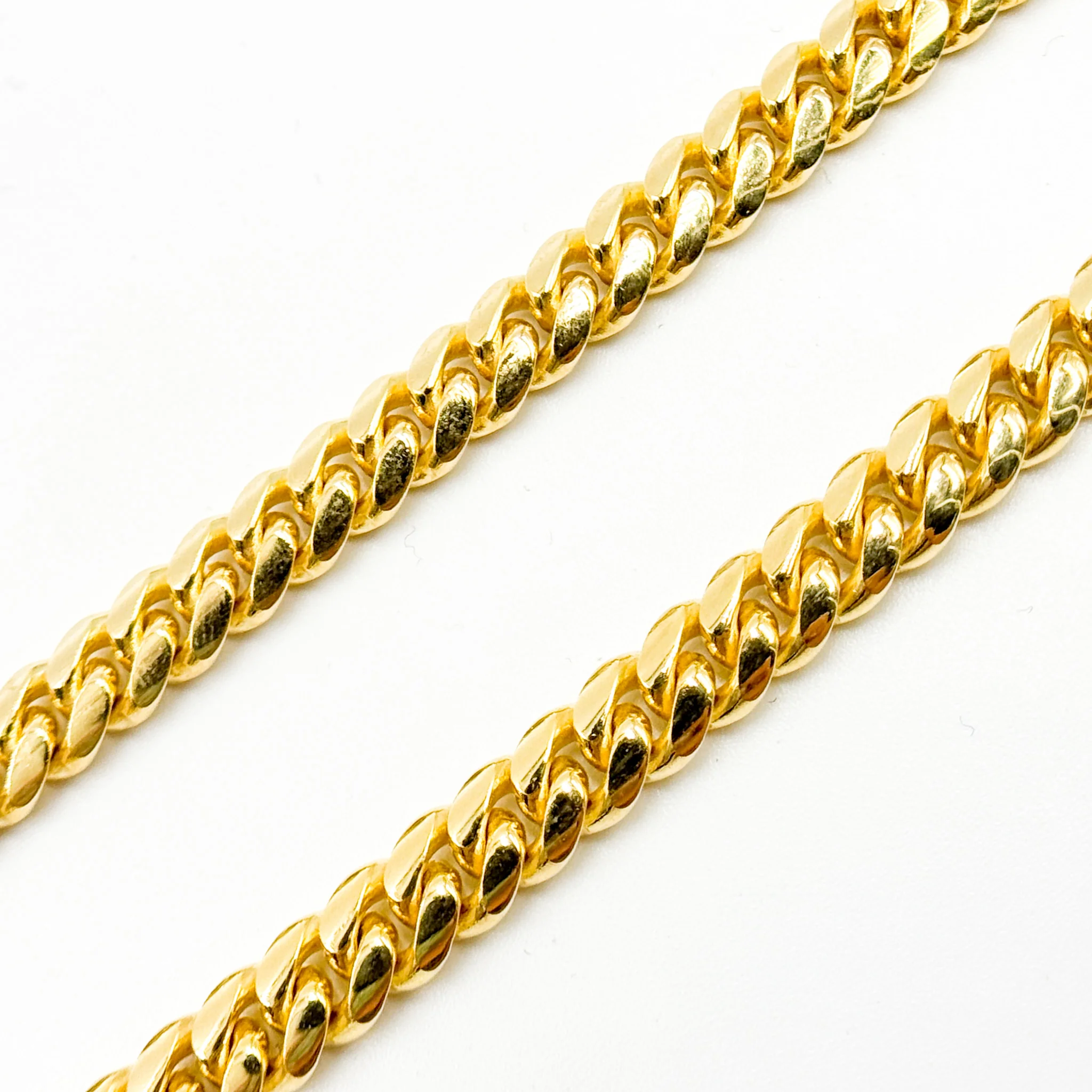 150R04GGA3BOX. 14K Solid Yellow Gold Flat Curb Link Necklace - Image 2