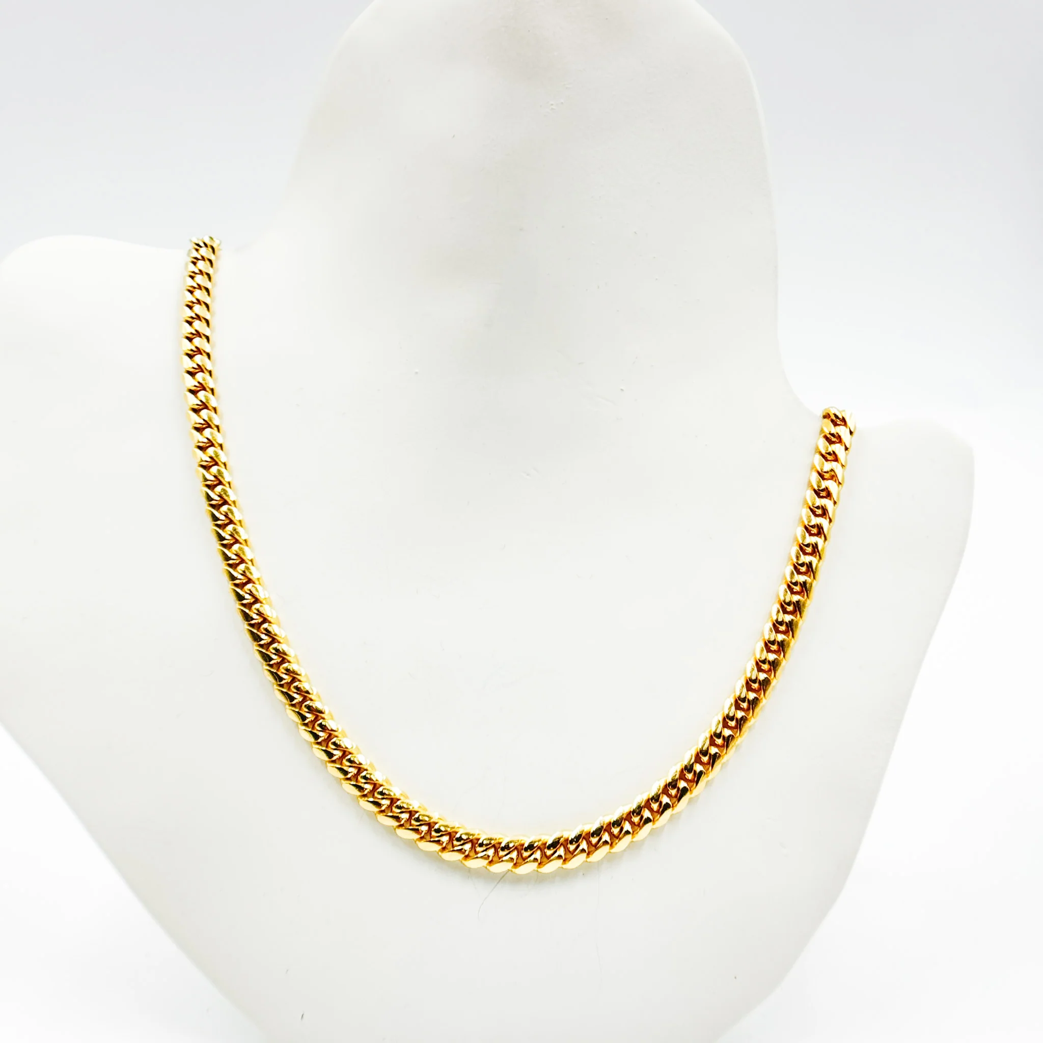 150R04GGA3BOX. 14K Solid Yellow Gold Flat Curb Link Necklace - Image 6