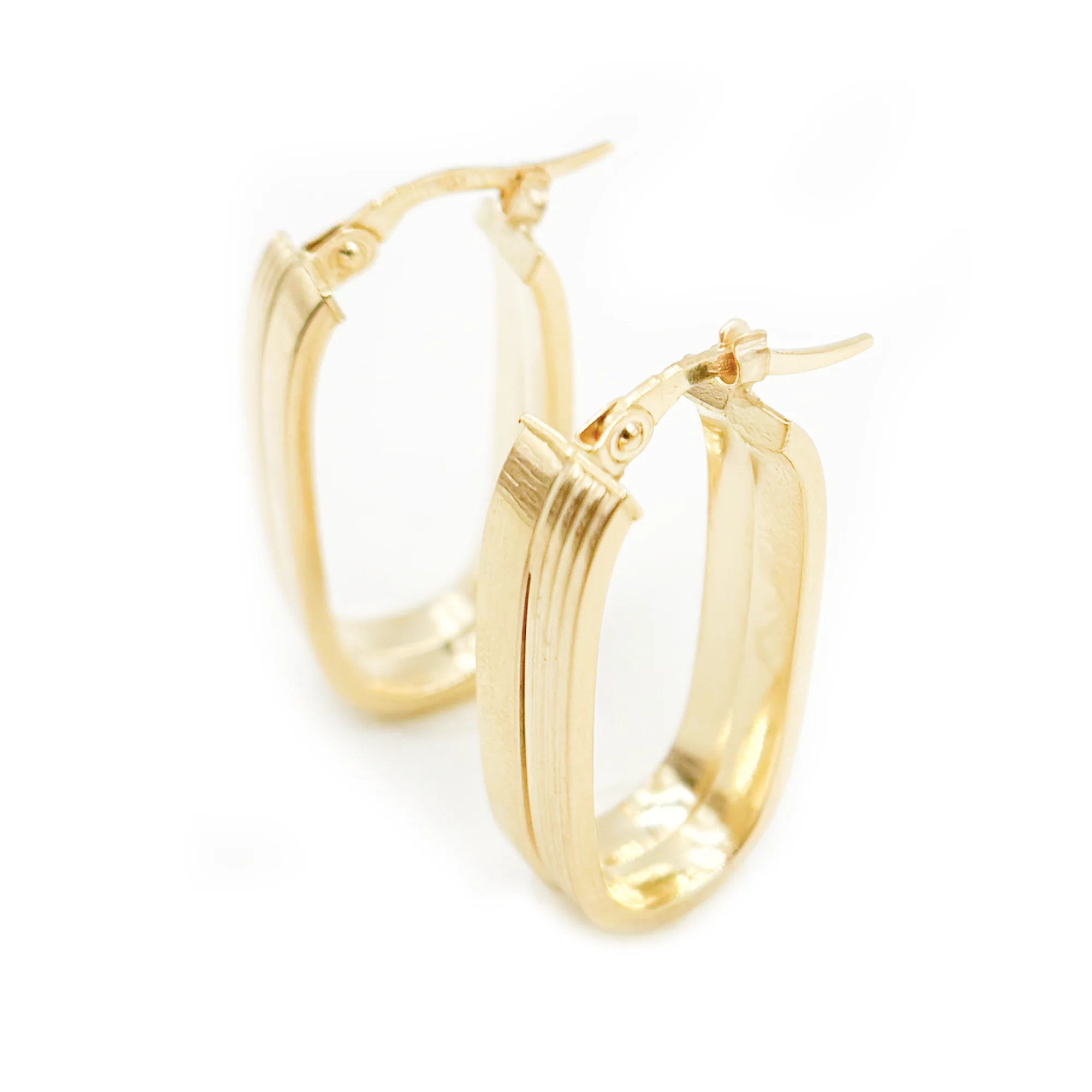 15850022147. 14K Solid Gold Smooth and Ribbed Rectangular Hollow Hoop Earrings - Image 5