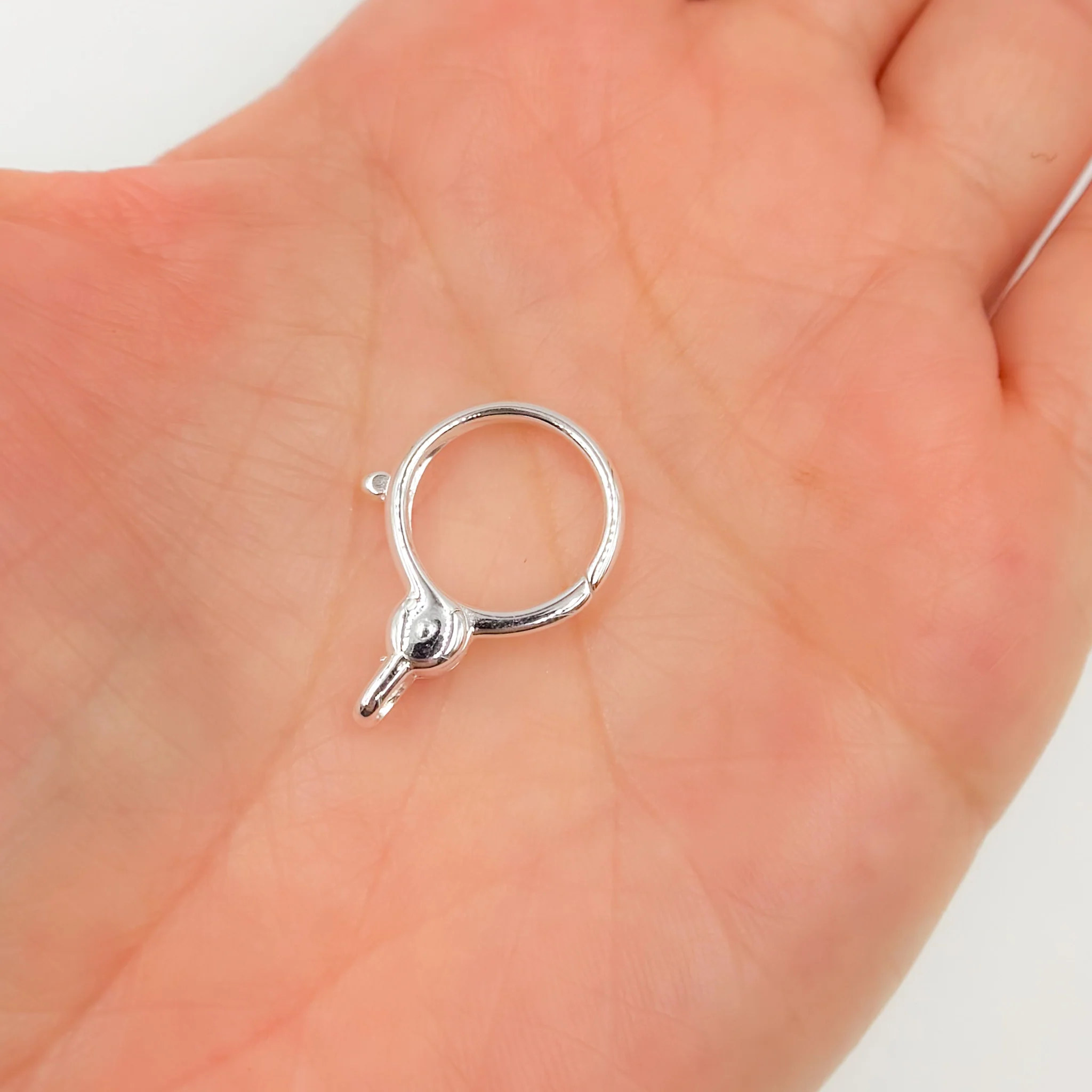 239SS. 23MM White Sterling Silver Round Trigger Clasp
