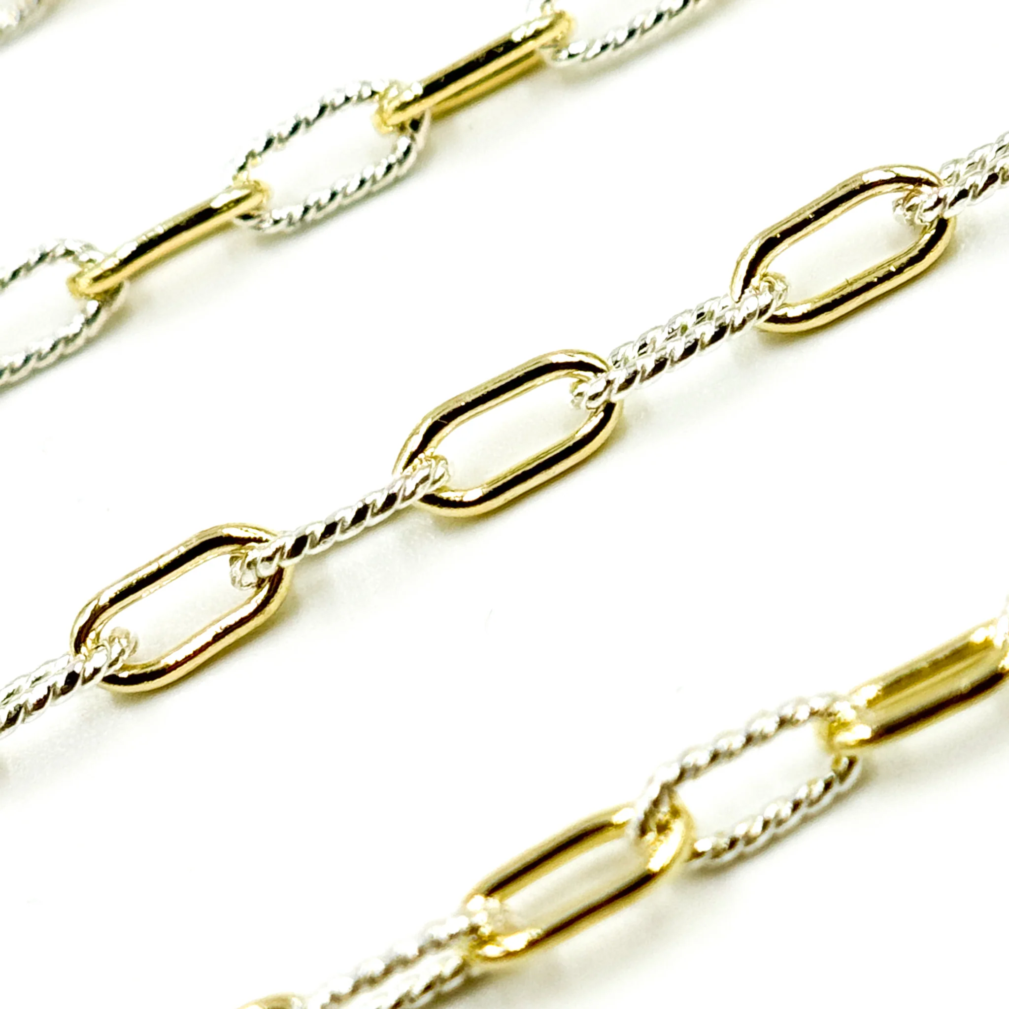 XM3106PZXETT. 14k Gold Filled Smooth and Silver Textured Paperclip Link Chain - Image 4