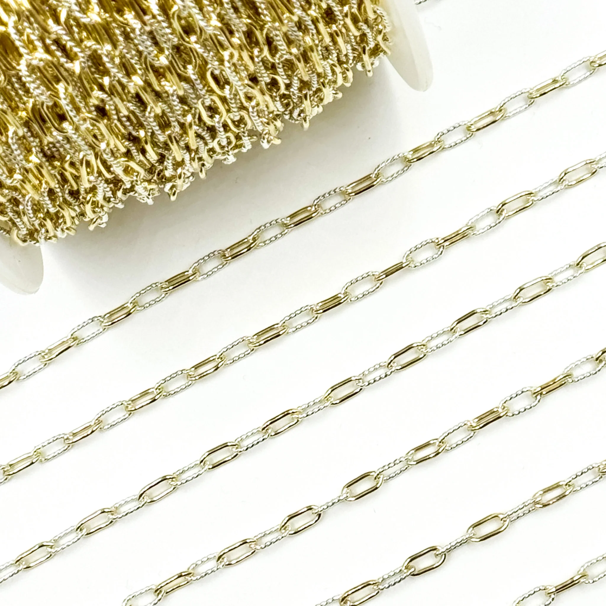XM3106PZXETT. 14k Gold Filled Smooth and Silver Textured Paperclip Link Chain - Image 5