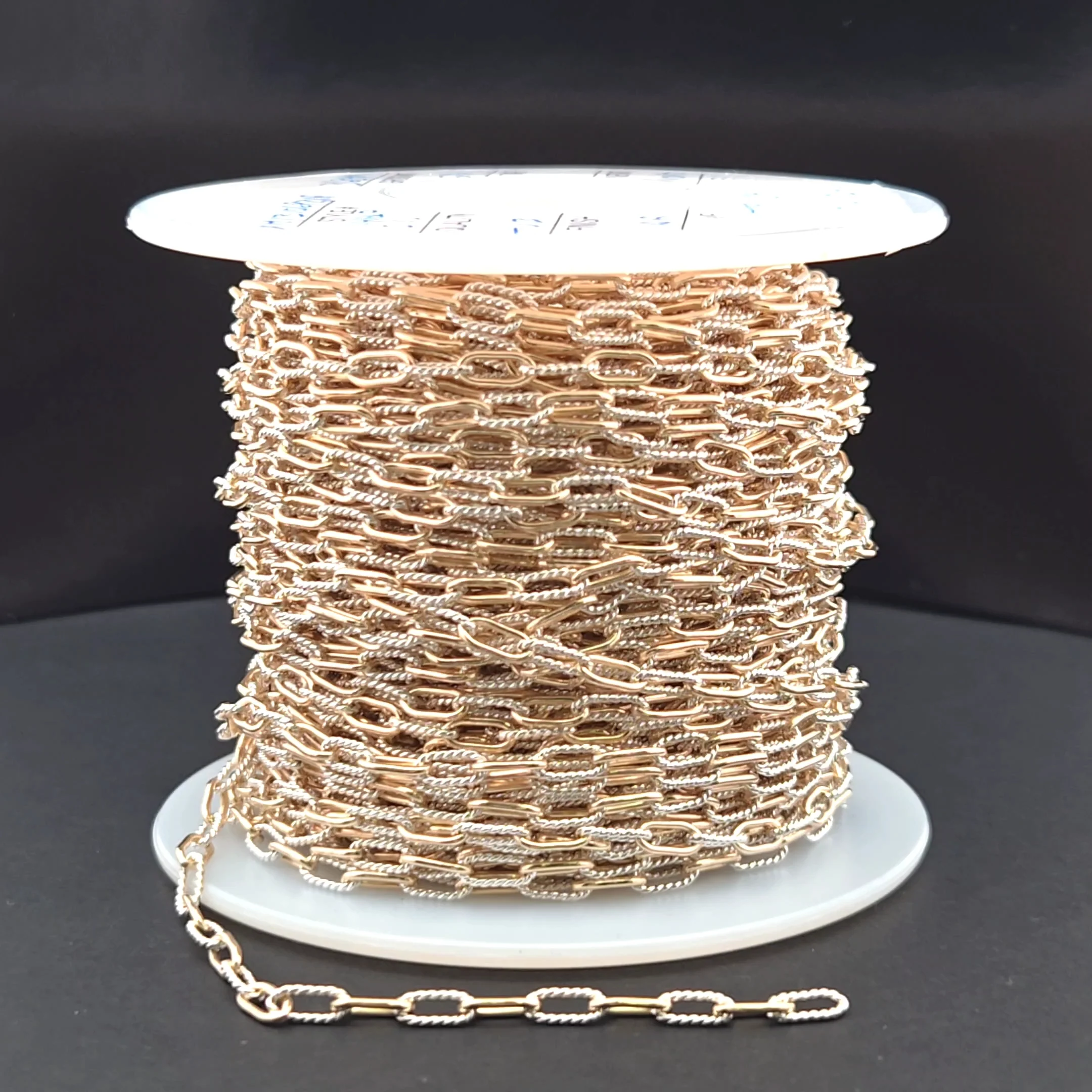 XM3106PZXETT. 14k Gold Filled Smooth and Silver Textured Paperclip Link Chain - Image 9