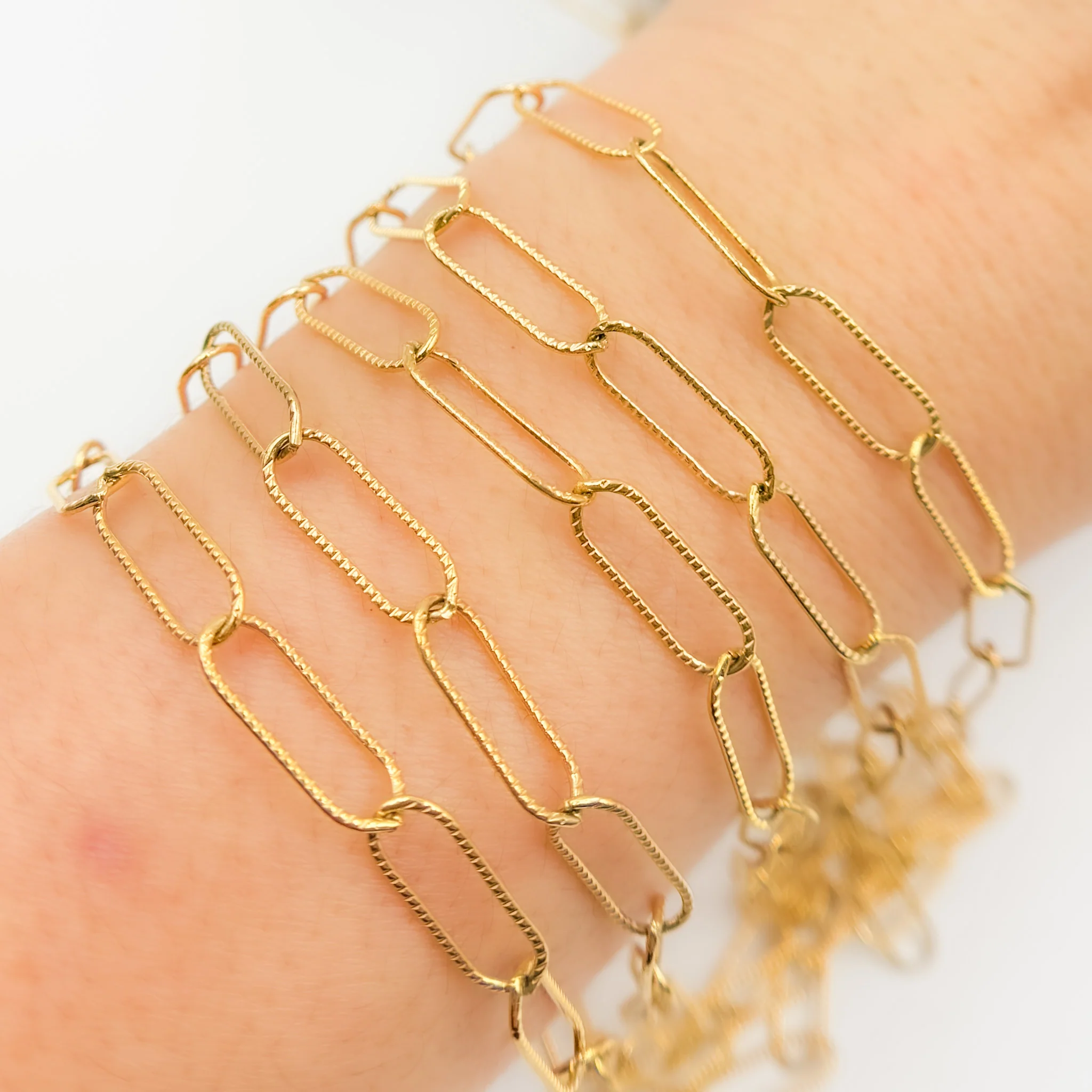 768LGF. 14K Gold-Filled Twisted Paperclip Chain - Image 2