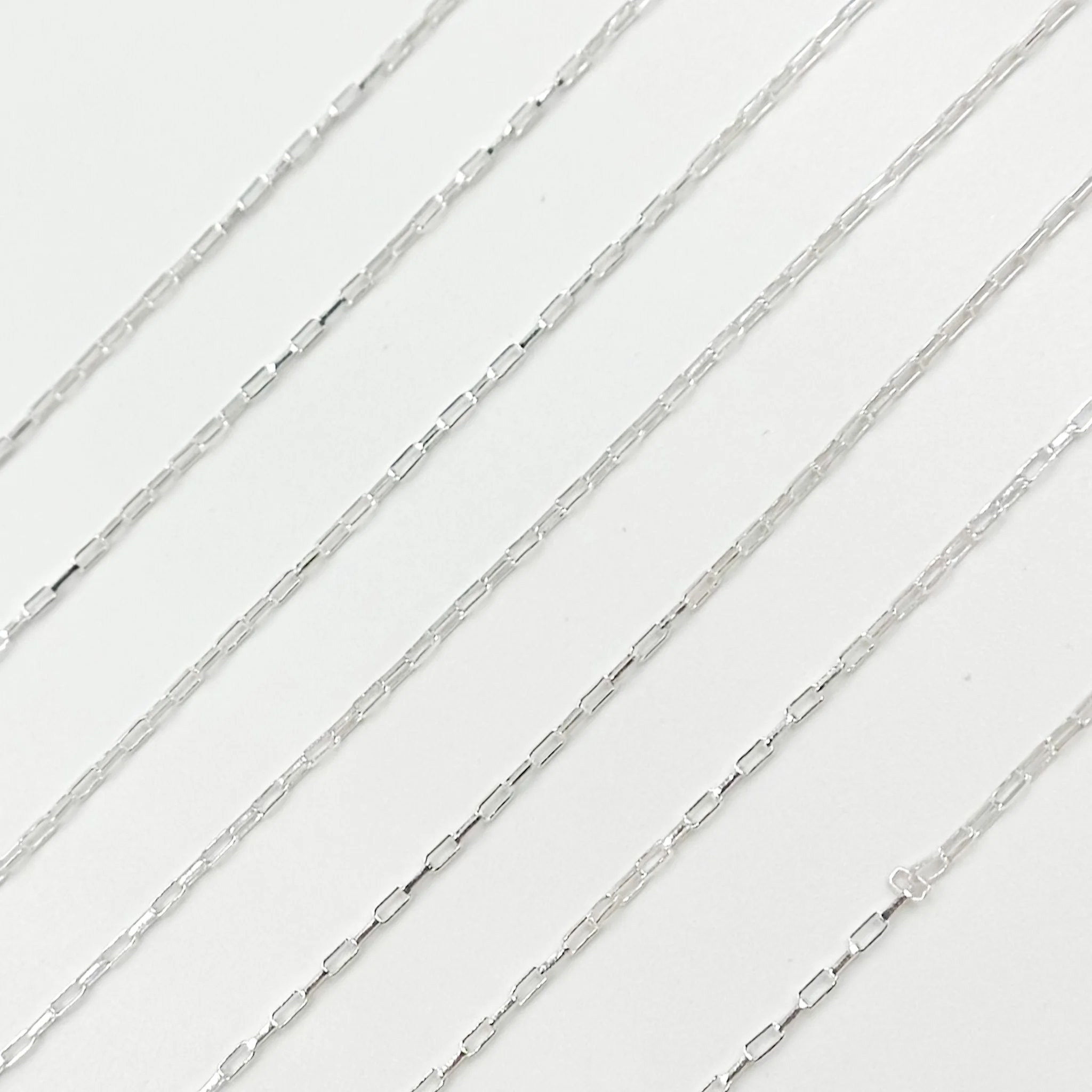 V96SS. Sterling Silver Box Chain - Image 6