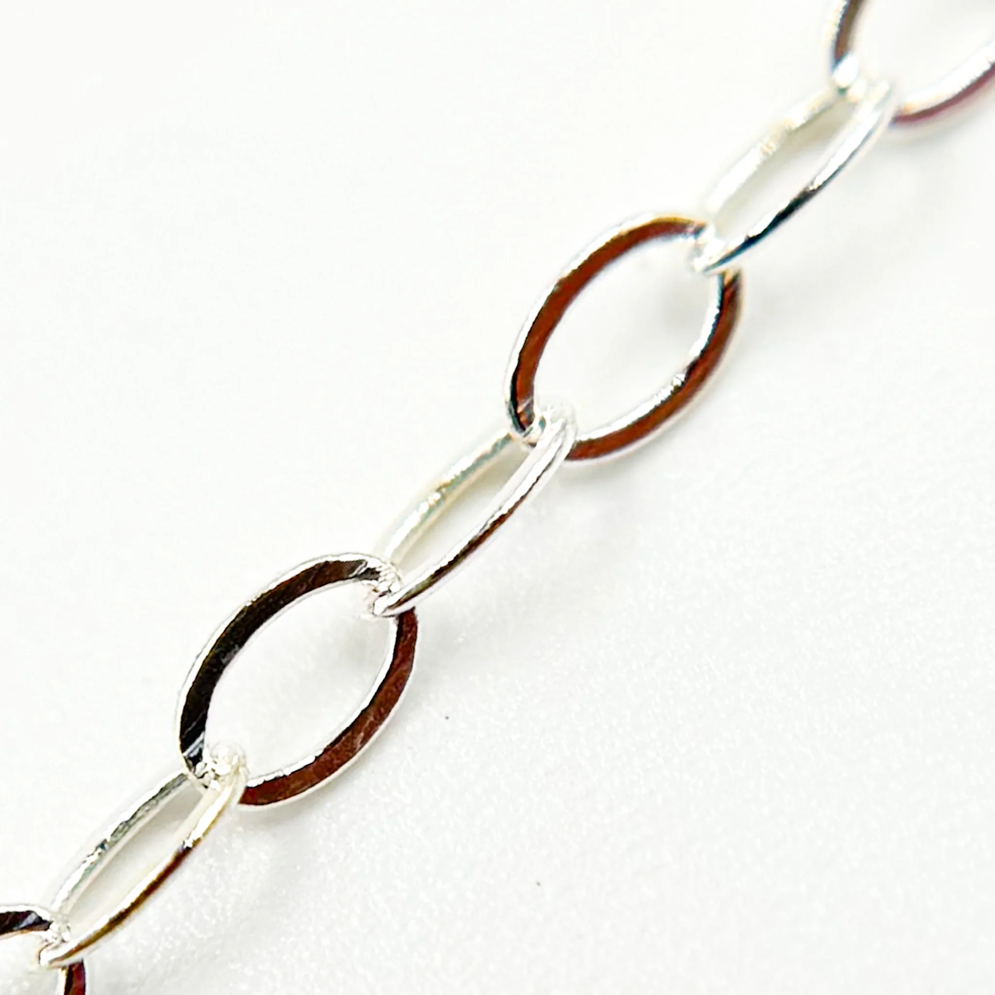 V94SS. Sterling Silver Flat Cable Chain - Image 4
