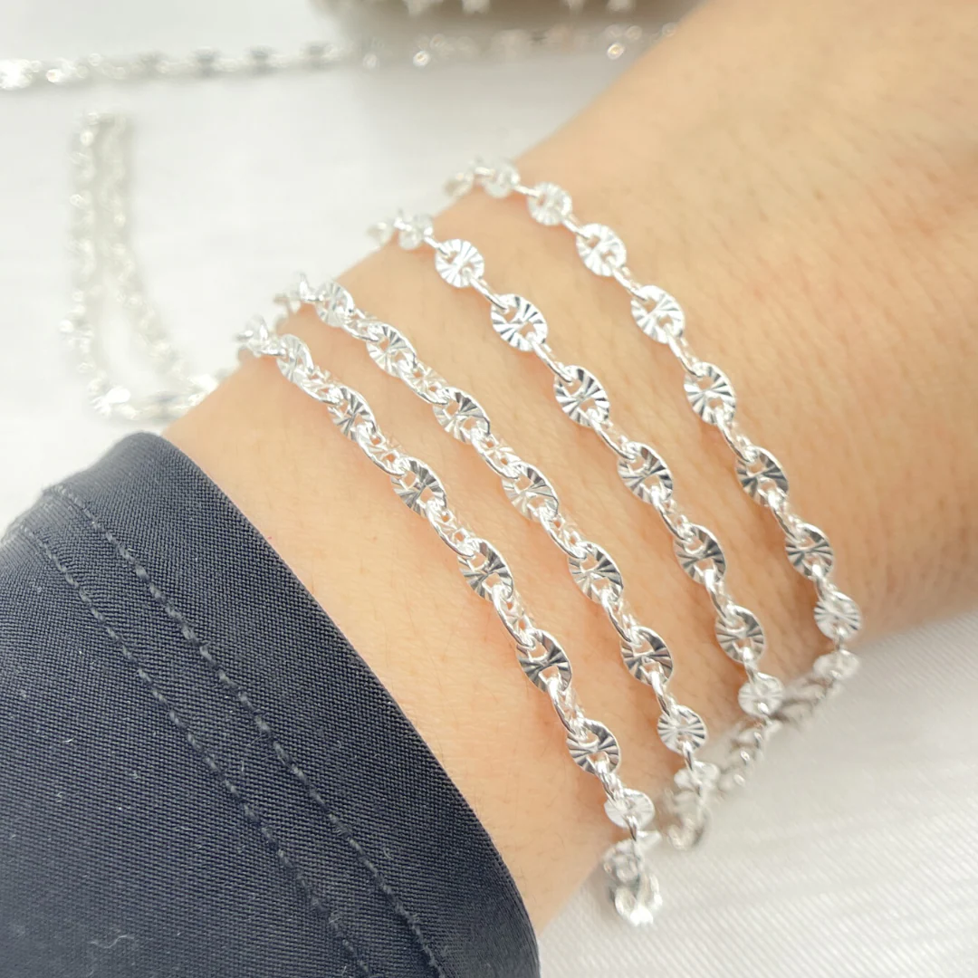 V90SS. 925 Sterling Silver Diamond Cut Marina Chain - Image 2