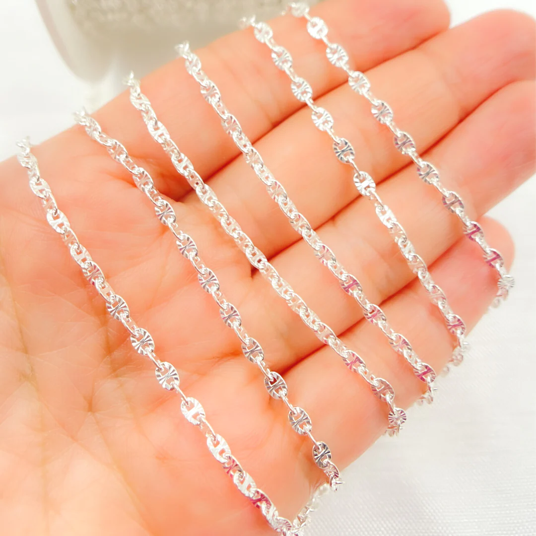 V91SS. Sterling Silver Diamond Cut Marina Chain - Image 3