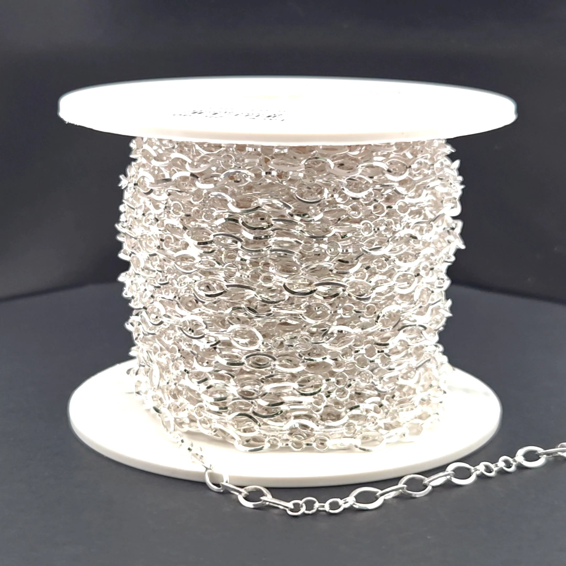 V178SS. Sterling Silver Diamond Cut Oval & 5 Flat Round Links Chain - Image 7