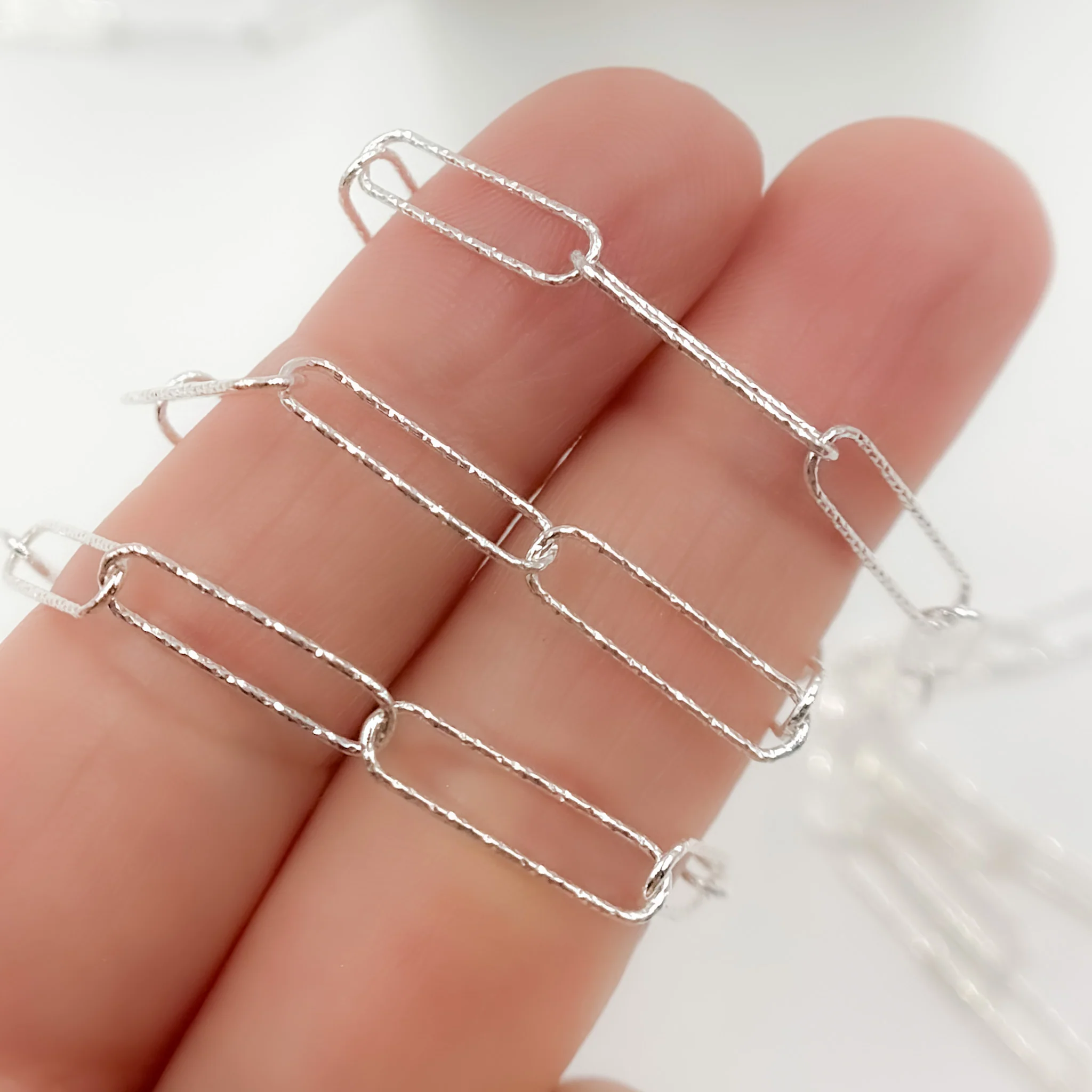 Y79DCSS. Sterling Silver Diamond Cut Paperclip Chain