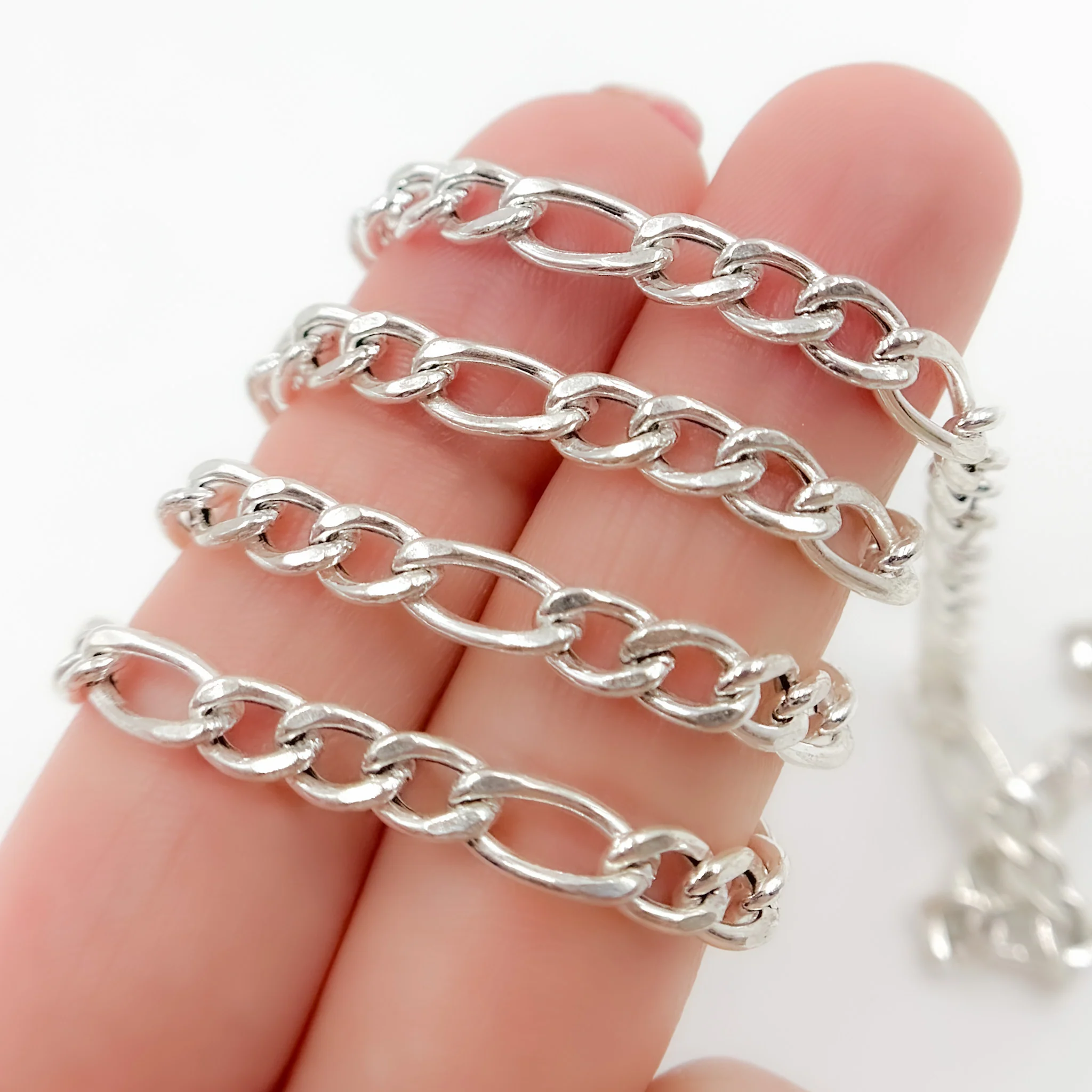Y61SS. Sterling Silver Figaro Chain - Image 3